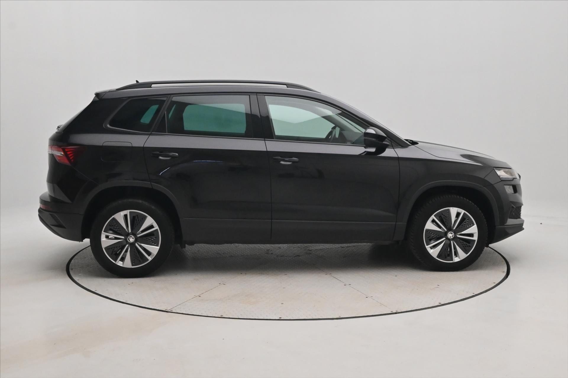 Hlavní fotografie vozu Škoda Karoq 2,0 TDI 85kW DSG NAVIGACE Záruka až 5 let (5)
