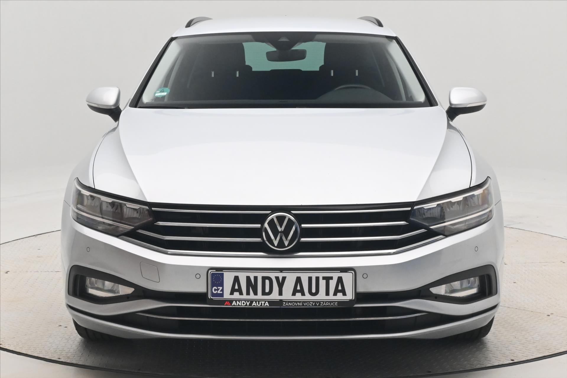 Hlavní fotografie vozu Volkswagen Passat 2,0 TDI 110kW DSG Business Záruka až 5 let (2)