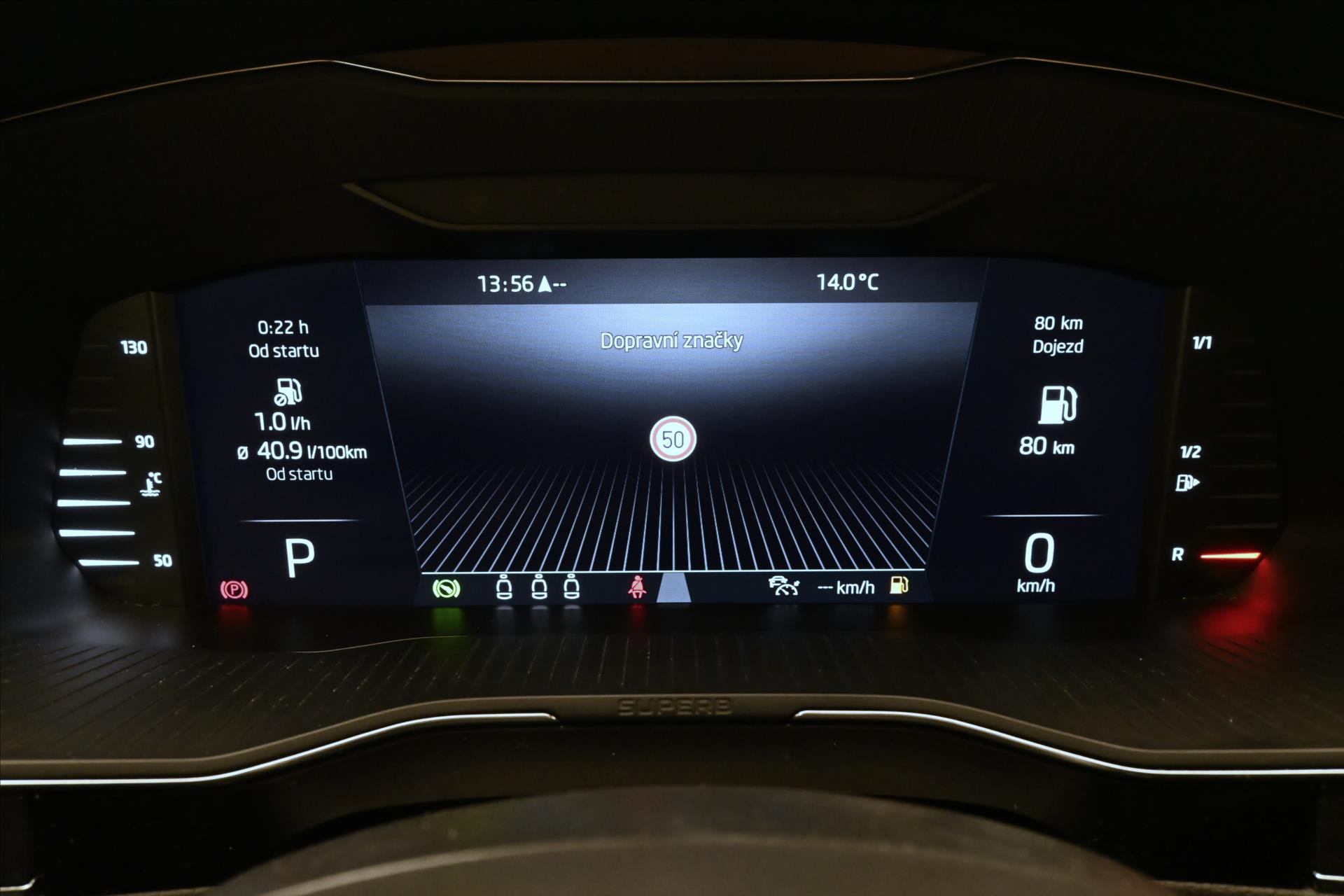 Hlavní fotografie vozu Škoda Superb 2,0 TDI 110 kW DSG Záruka až 5 let (16)