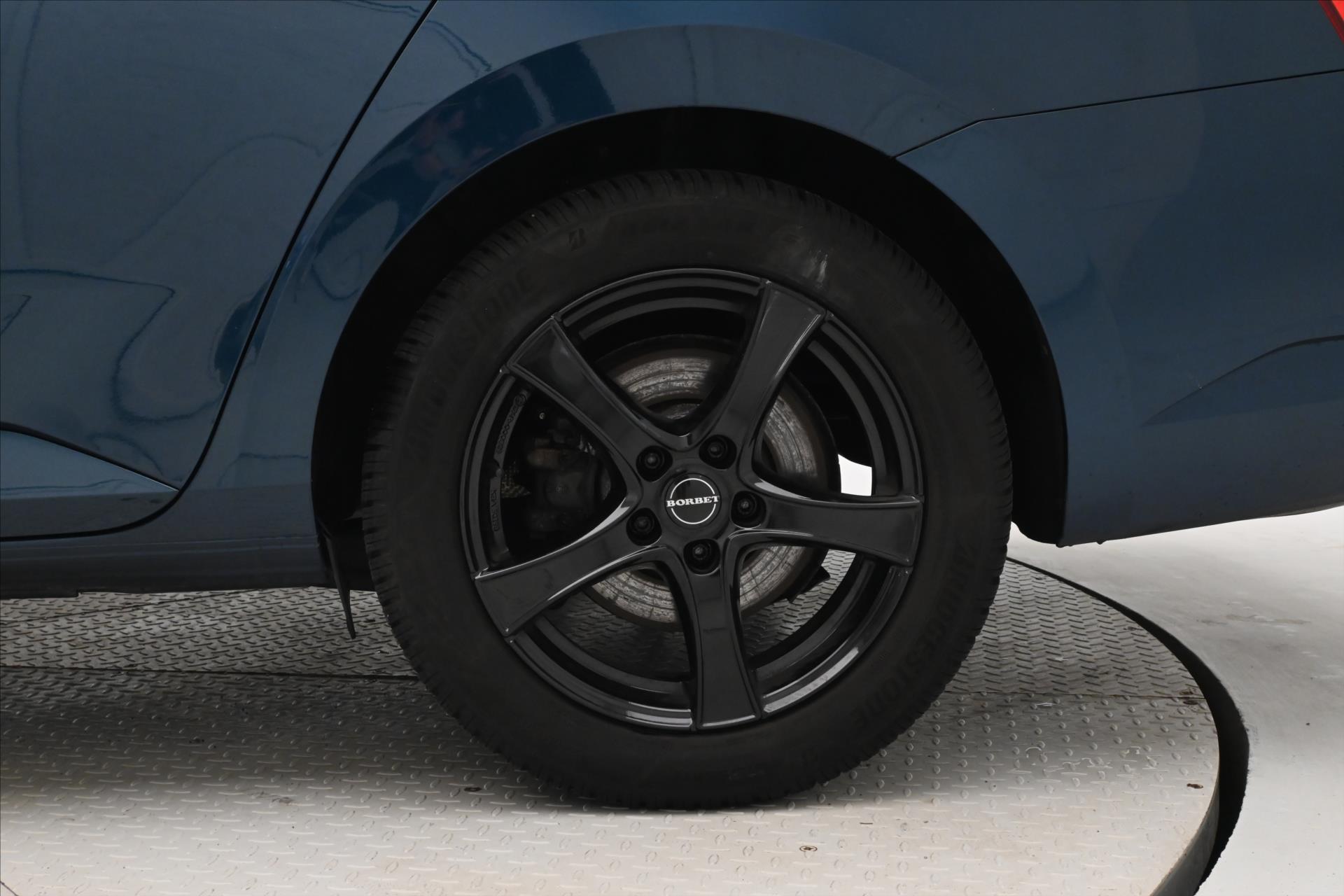 Hlavní fotografie vozu Škoda Superb 2,0 TDI 110 kW DSG Záruka až 5 let (33)