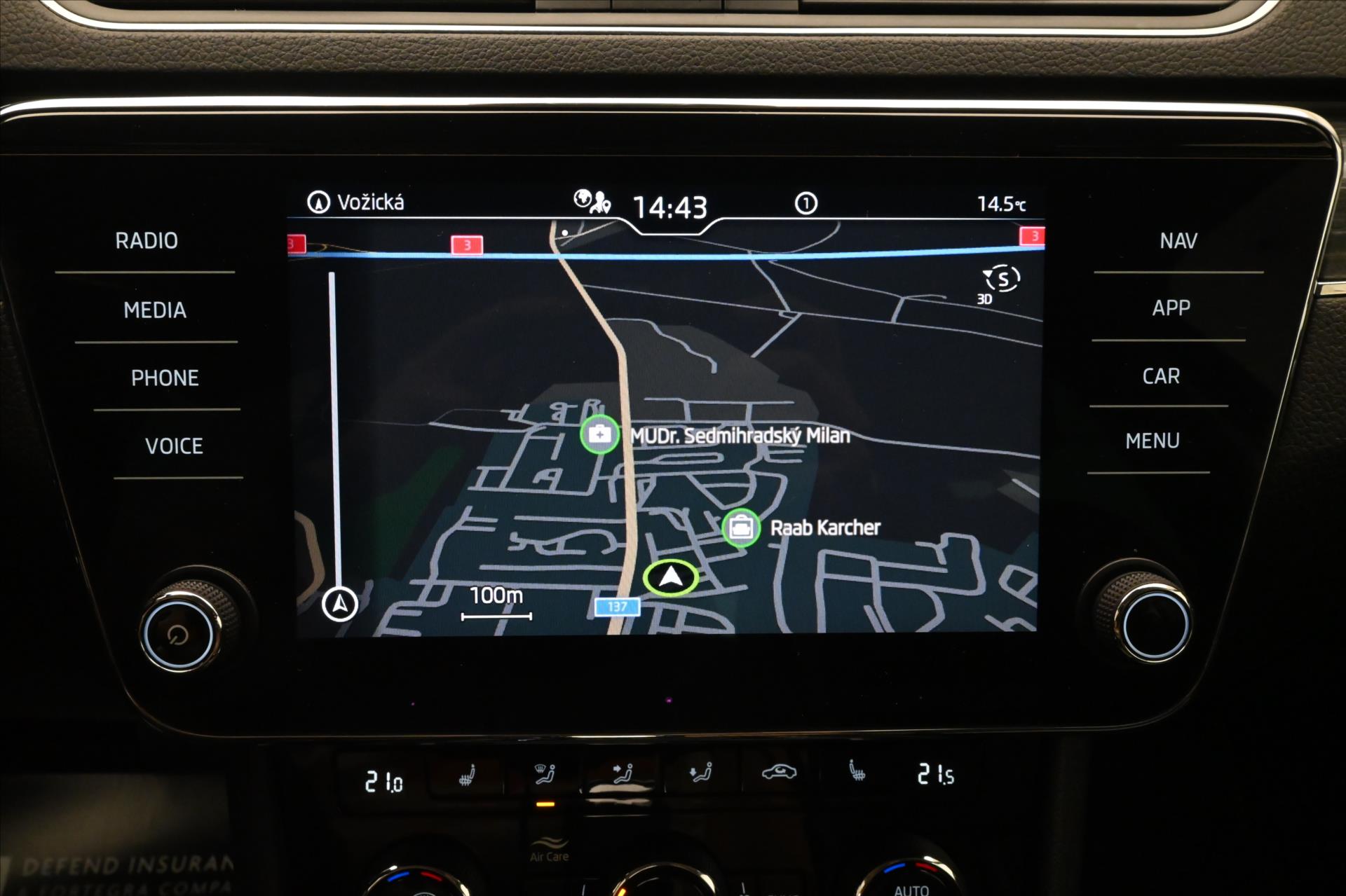 Hlavní fotografie vozu Škoda Superb 2,0 TDI 110 kW DSG Style Záruka až 5 let (20)