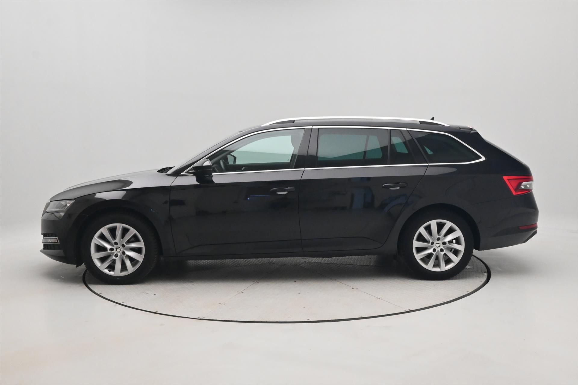 Hlavní fotografie vozu Škoda Superb 2,0 TDI 110 kW DSG Style Záruka až 5 let (8)