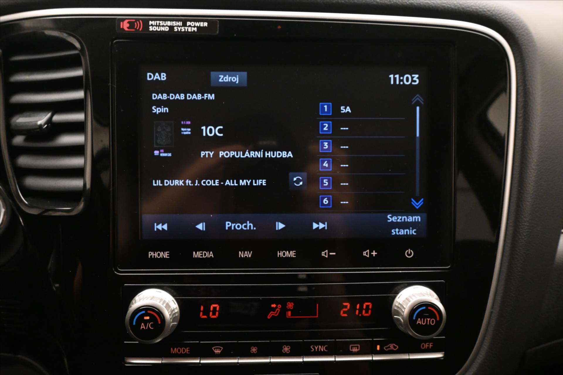 Main photo of the car Mitsubishi Outlander 2.4 PHEV Intense+ 4WD Warranty up to 5 years (20)