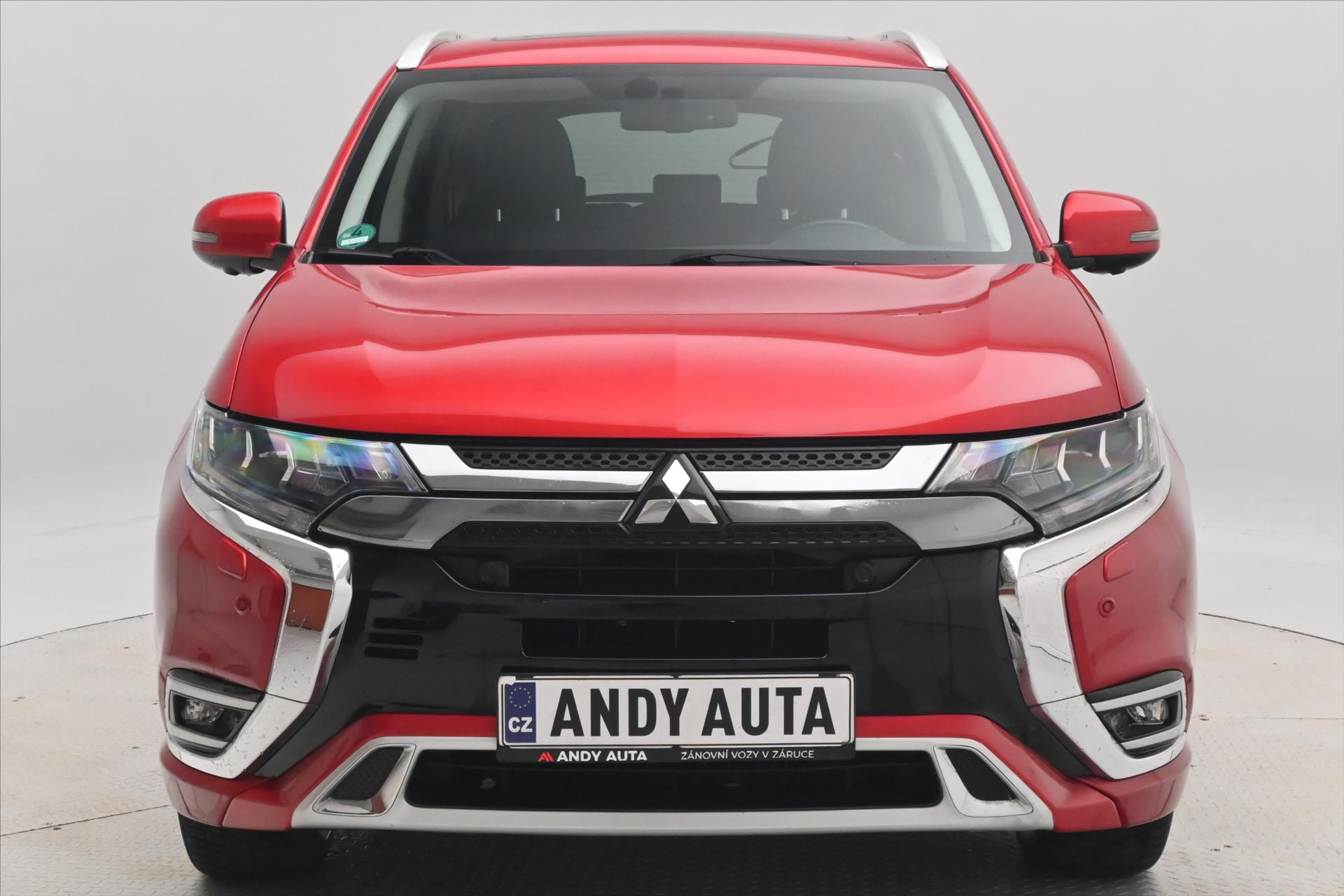 Hlavní fotografie vozu Mitsubishi Outlander 2,4 PHEV Intense+ 4WD Záruka až 5 let (3)