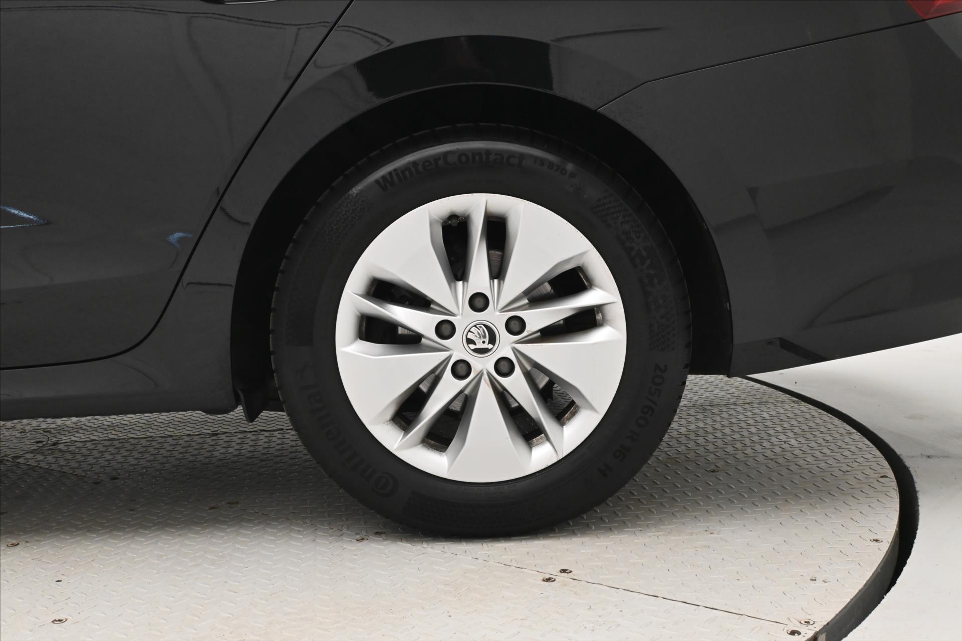 Main photo of the car Skoda Octavia 2.0 TDI 110 kW DSG Ambition Warranty up to 5 years (30)
