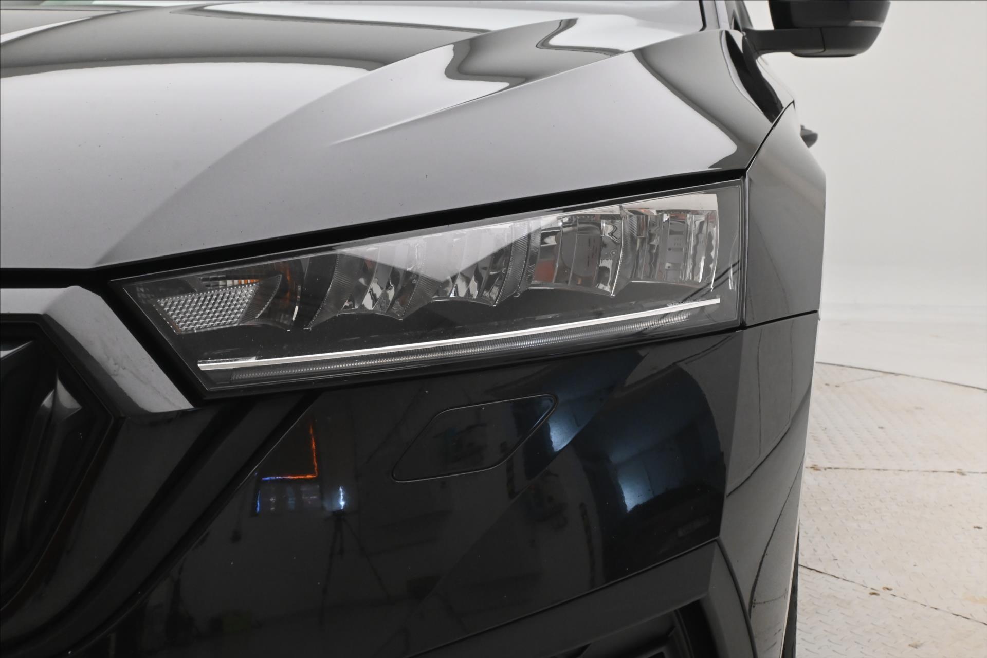 Main photo of the car Skoda Octavia 2.0 TDI 110 kW DSG Sportline Warranty up to 5 years (28)