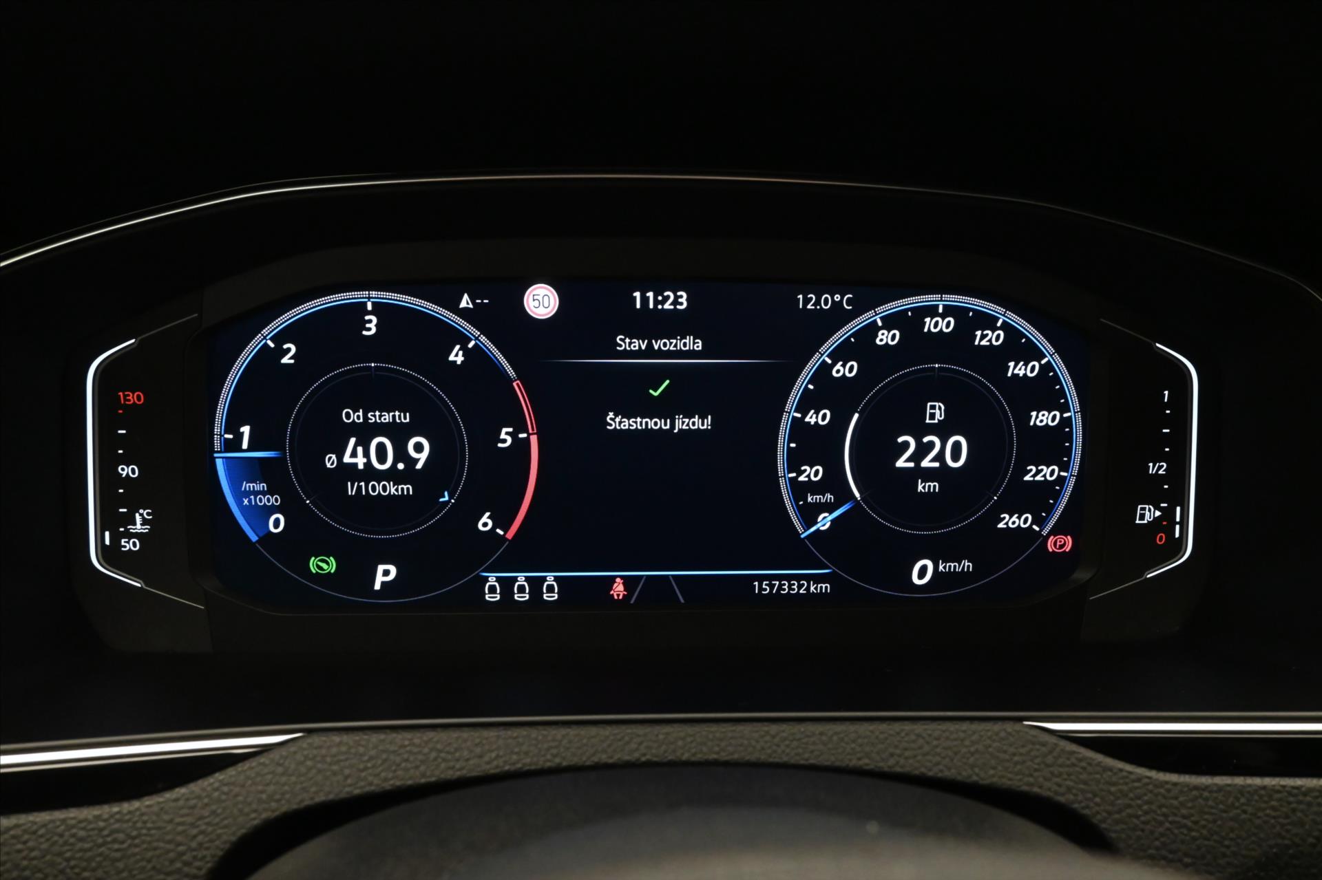 Hlavní fotografie vozu Volkswagen Passat 2,0 TDI 110kW DSG Business Záruka až 5 let (16)