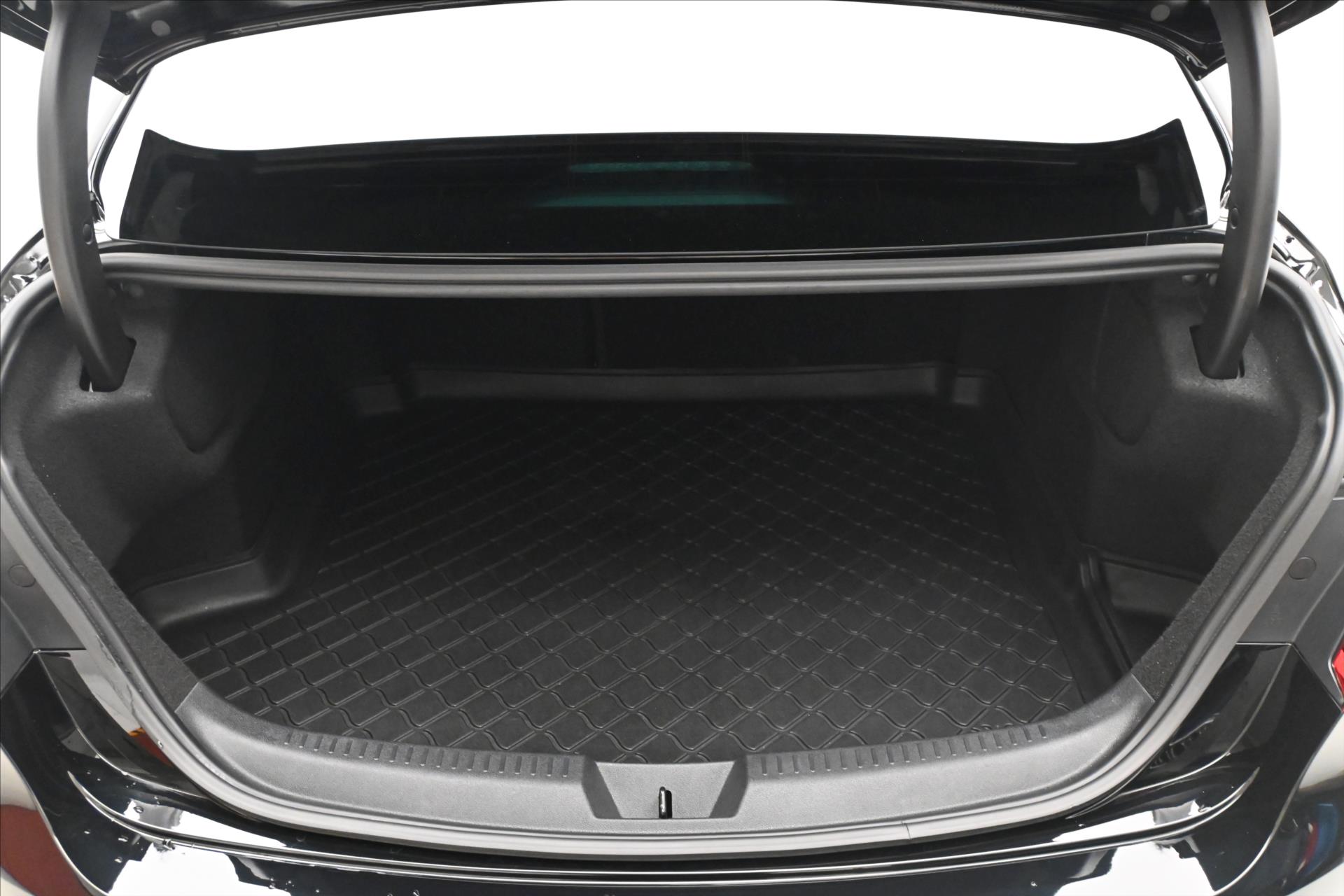 Main photo of the car Renault Mégane 1.3 TCe 103kW GrandCoupé Techno Warranty up to 5 years (10)