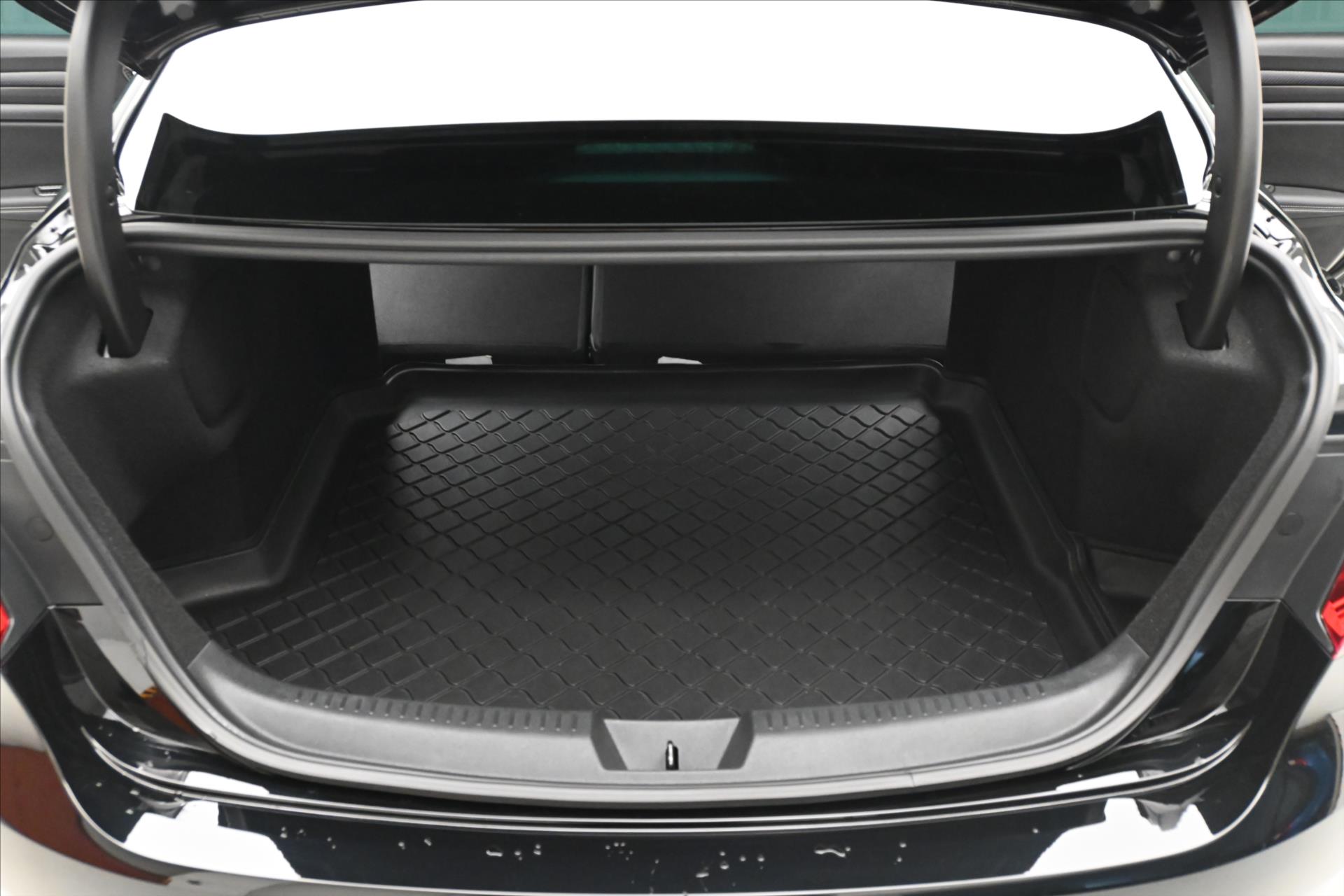 Main photo of the car Renault Mégane 1.3 TCe 103kW GrandCoupé Techno Warranty up to 5 years (11)