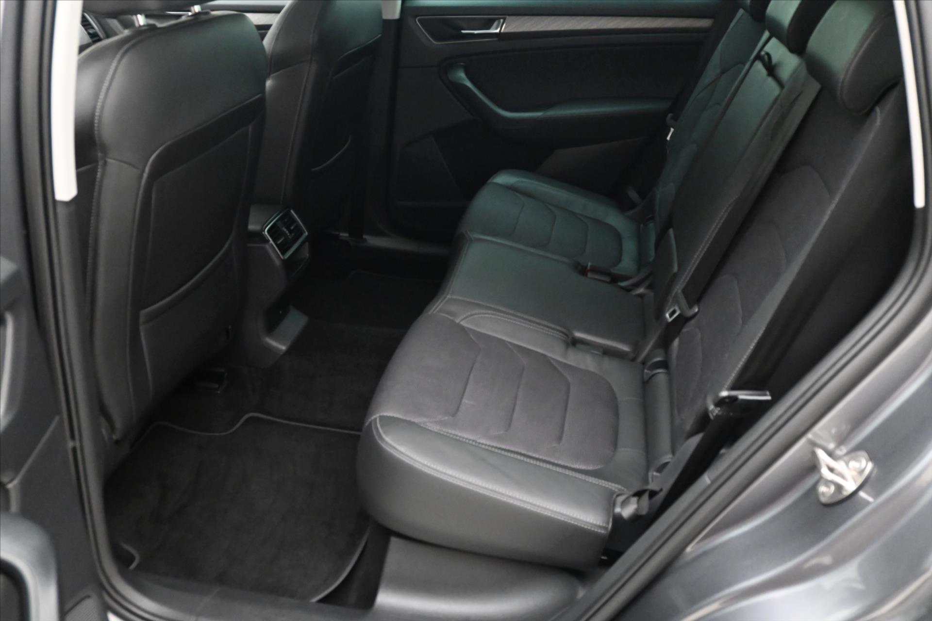 Hlavní fotografie vozu Škoda Kodiaq 2,0 TDI 147kW DSG 4x4 Style Záruka až 5 let (14)