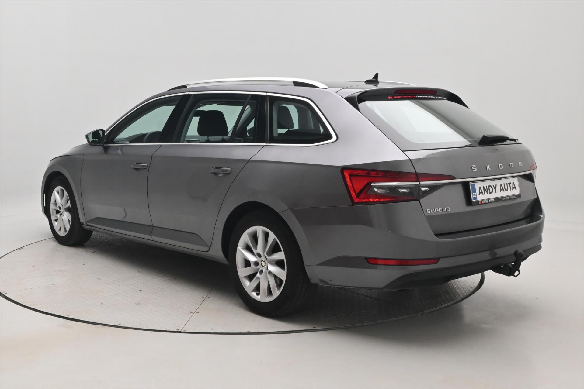 Hlavní fotografie vozu Škoda Superb 2,0 TDI 110kW DSG Style Záruka až 5 let (8)