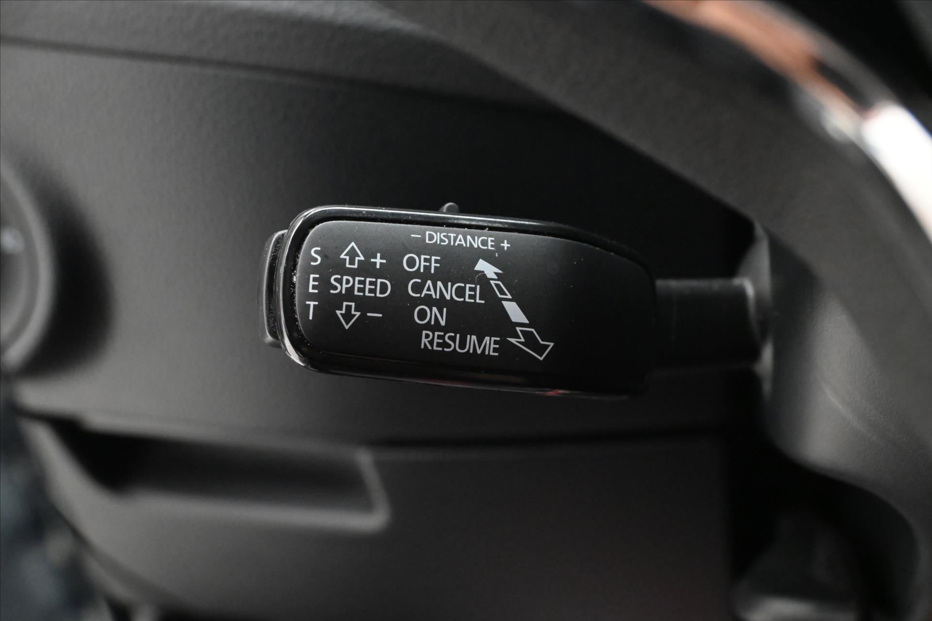 Hlavní fotografie vozu Škoda Superb 2,0 TDI 110 kW DSG Style Záruka až 5 let (24)