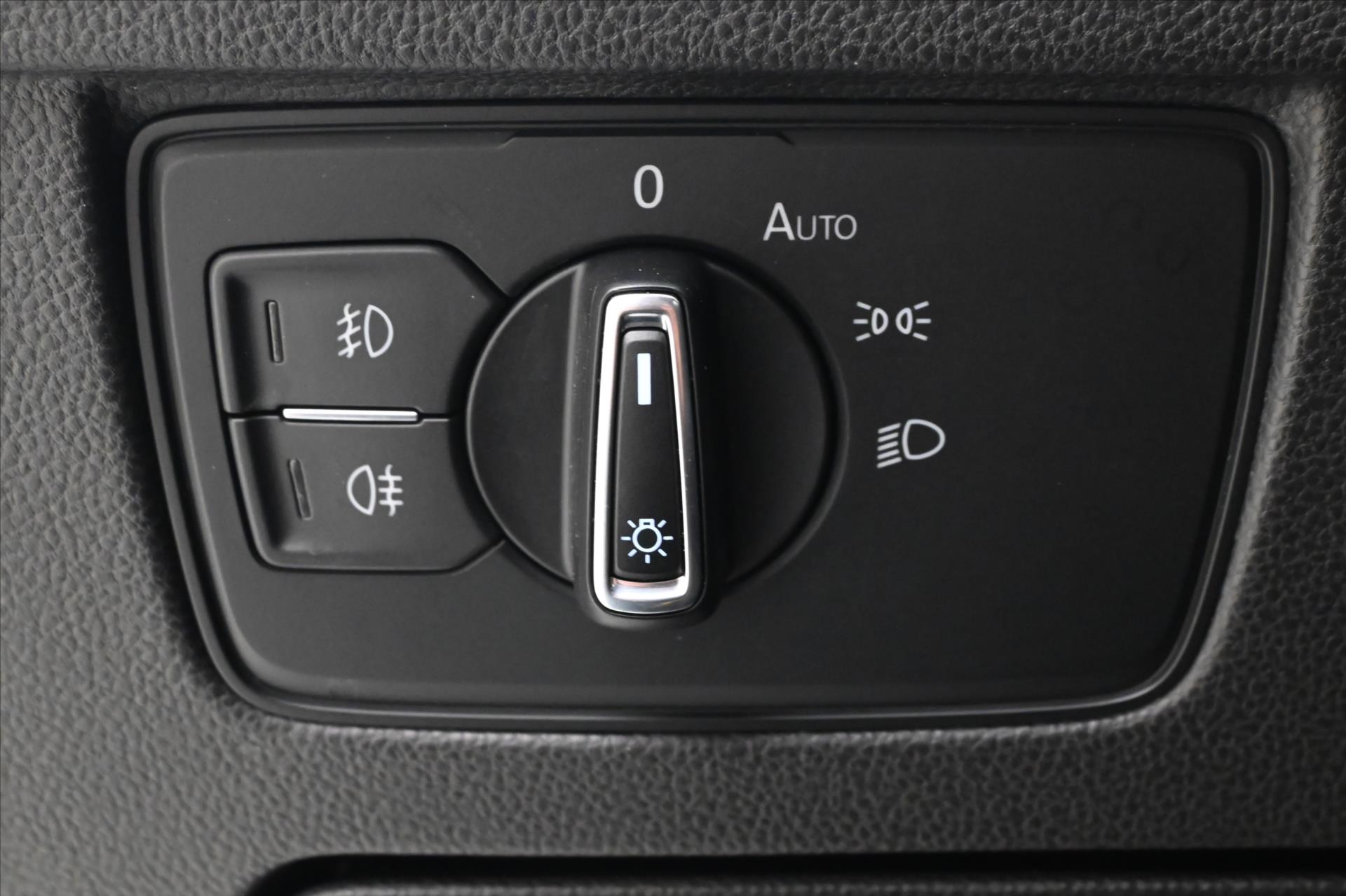 Main photo of the car Volkswagen Passat 2,0 TDI 140kW DSG Alltrack 4Motion Záruka až 5 let (27)