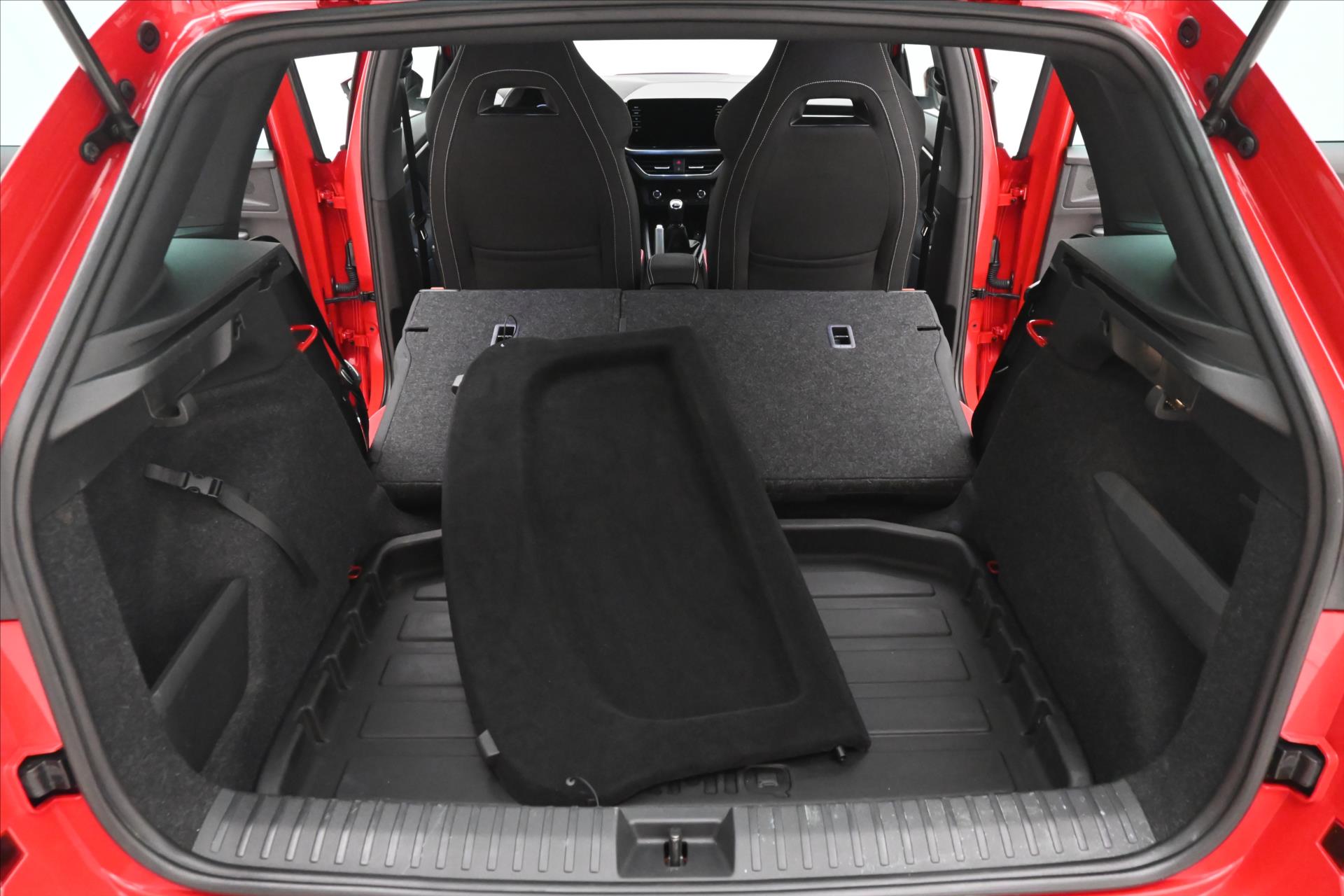 Main photo of the car Skoda Kamiq 1.0 TSI 81 kW Monte Carlo Warranty up to 5 years (12)