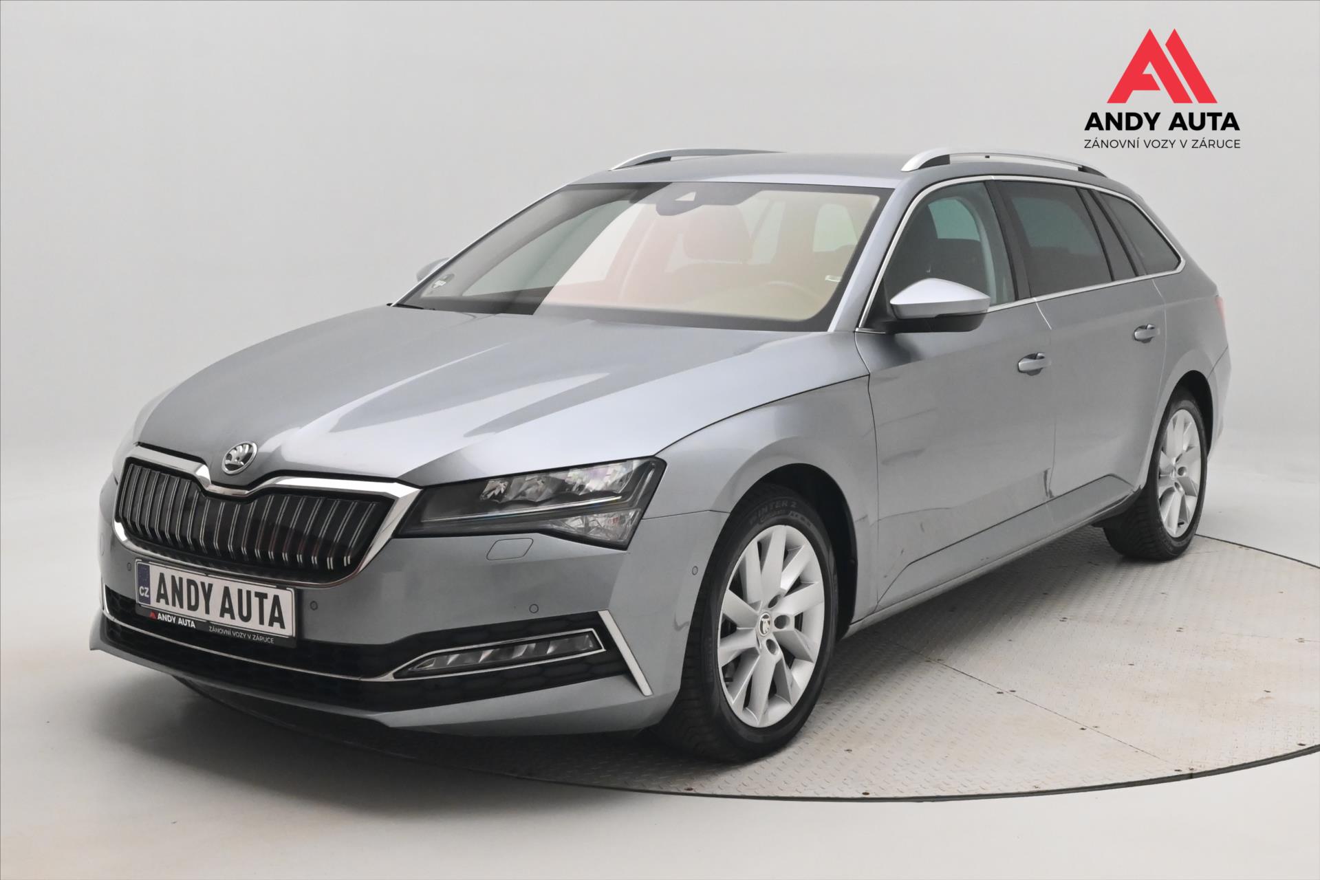 Hlavní fotografie vozu Škoda Superb 1,4 TSI iV 160 kW DSG Style Záruka až 5 let (1)