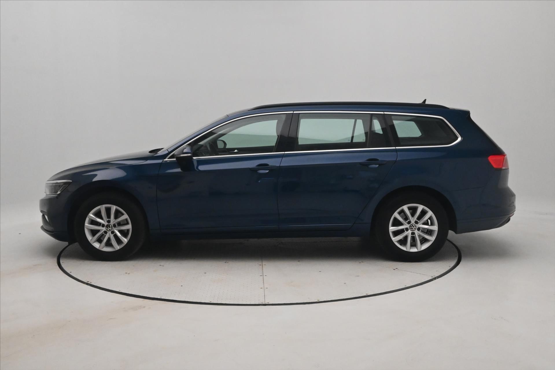 Hlavní fotografie vozu Volkswagen Passat 2,0 TDI 110kW DSG Záruka až 5 let (8)
