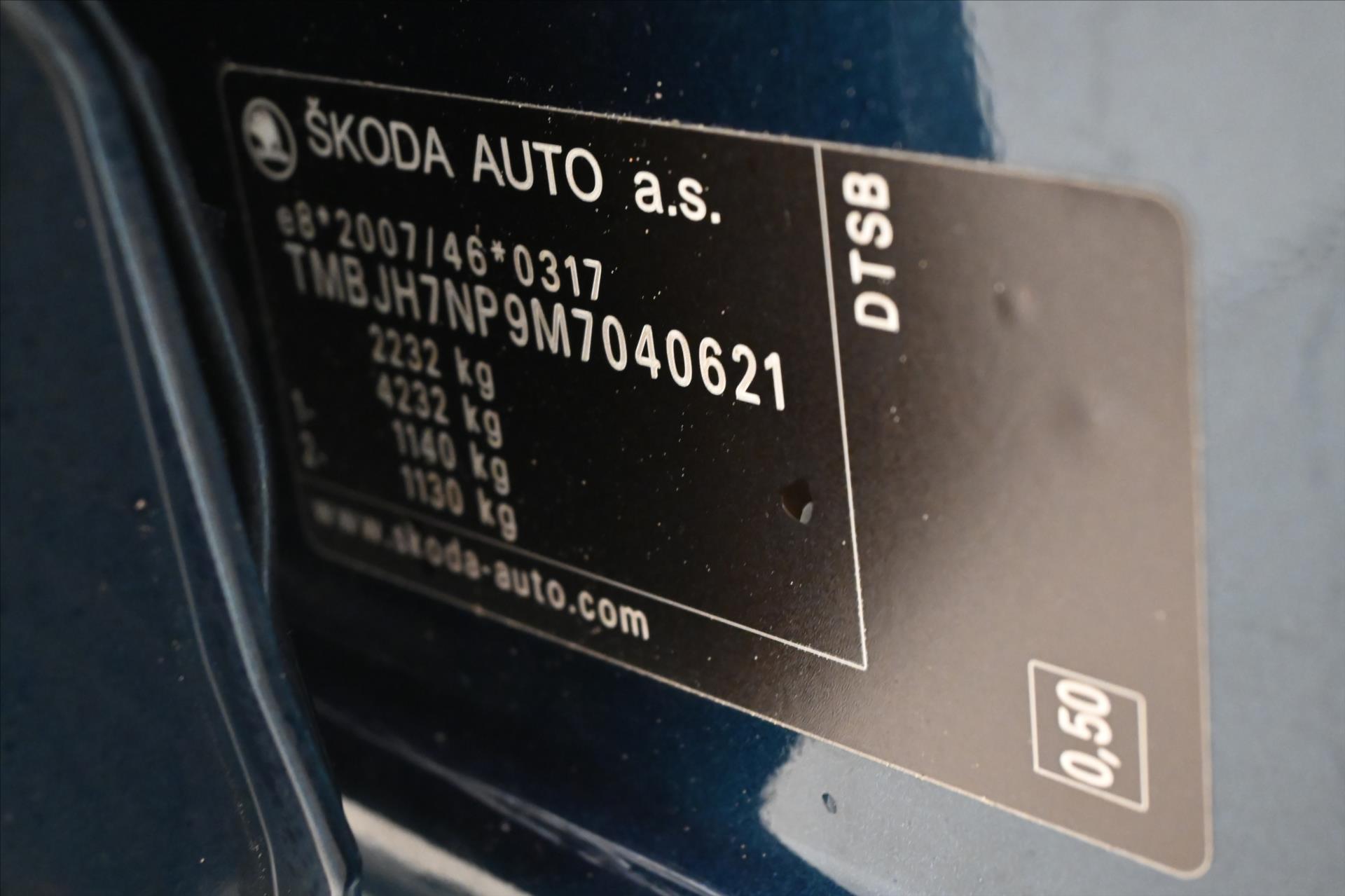 Main photo of the car Skoda Superb 2.0 TDI 110 kW DSG Style Warranty up to 5 years (12)