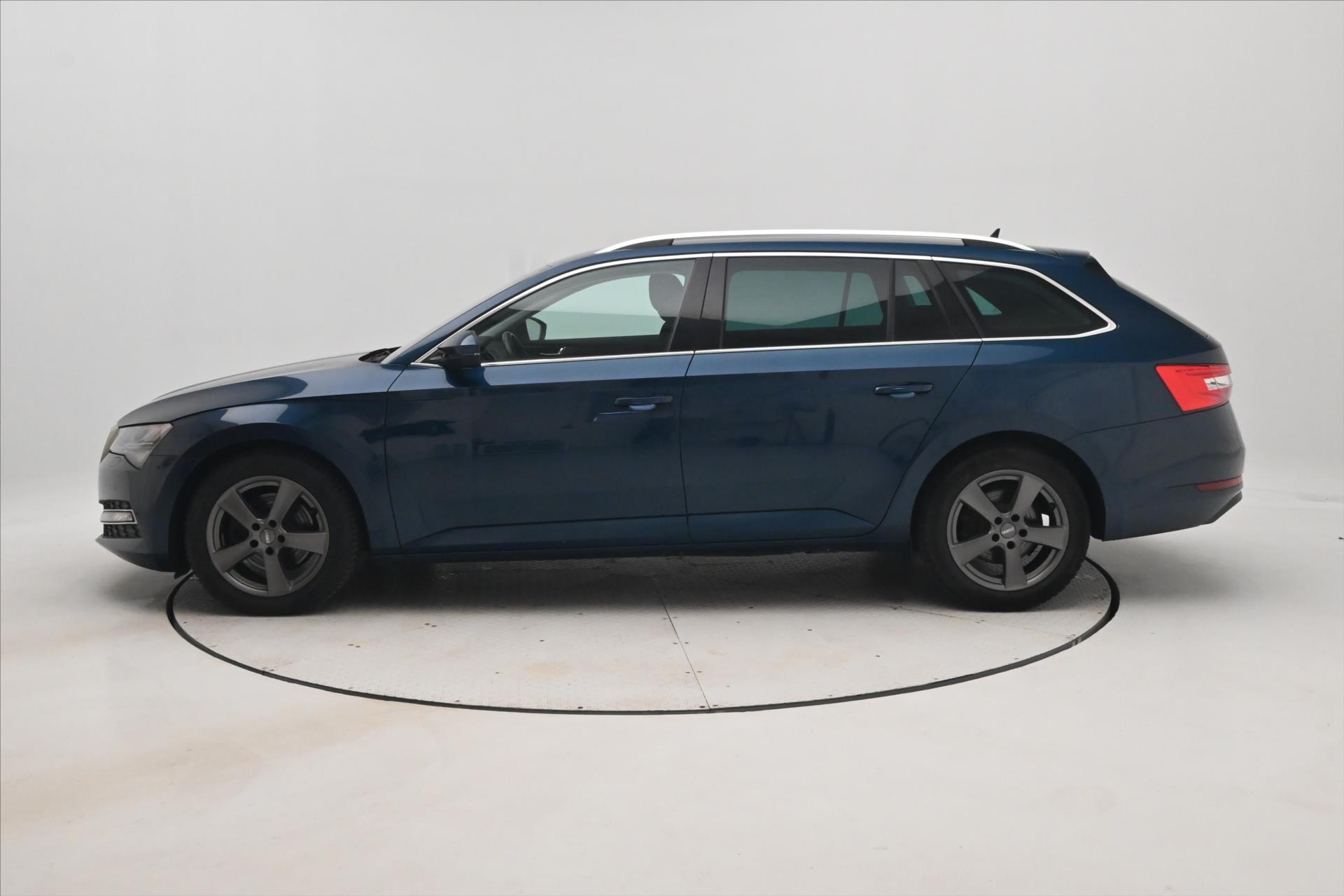 Main photo of the car Skoda Superb 2.0 TDI 110 kW DSG Style Warranty up to 5 years (8)