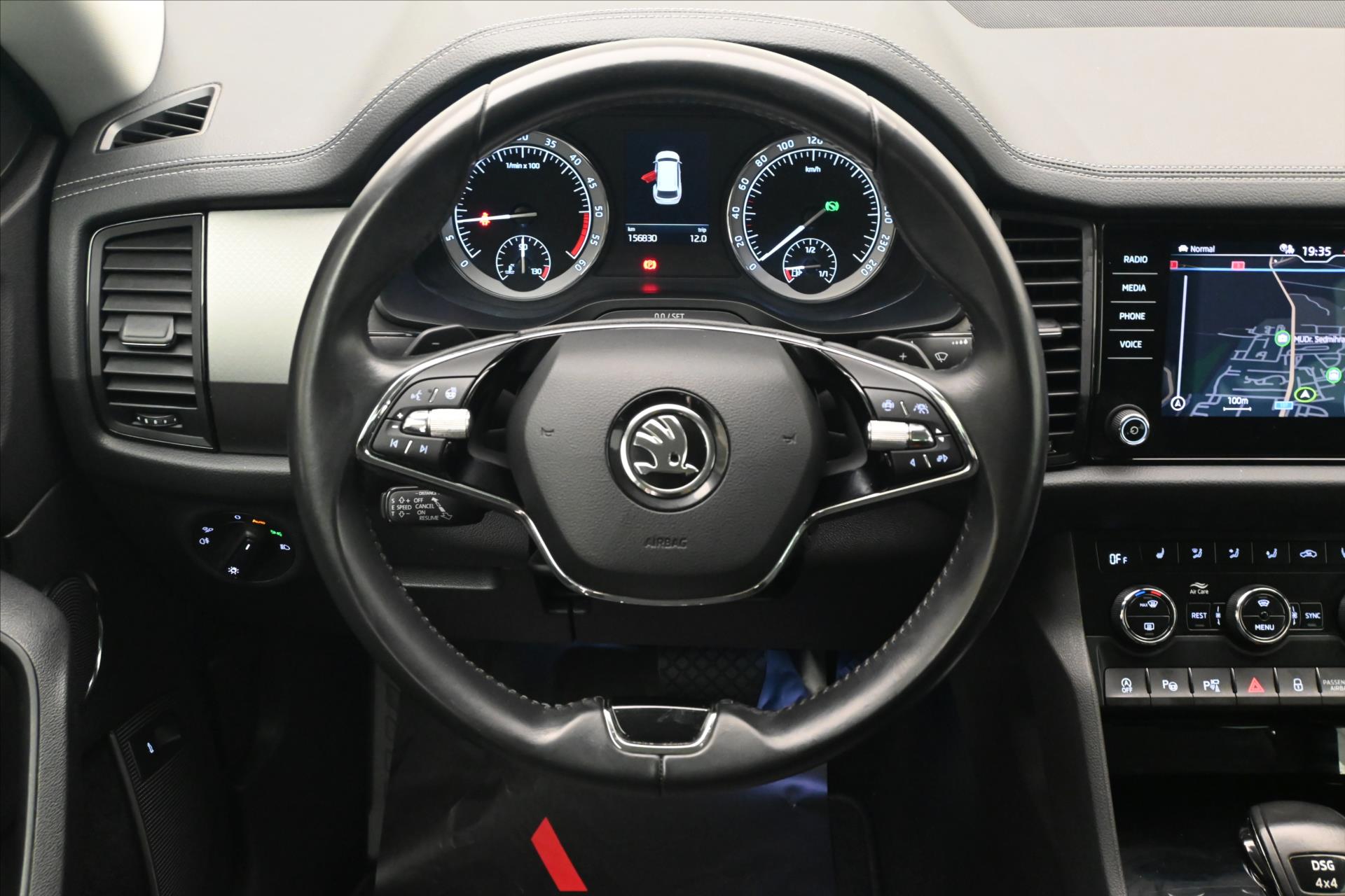 Hlavní fotografie vozu Škoda Kodiaq 2,0 TDI 147 kW DSG 4x4 CLEVER Záruka až 5 let (19)