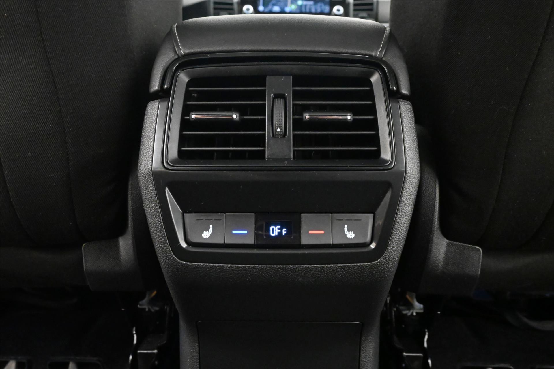 Hlavní fotografie vozu Škoda Kodiaq 2,0 TDI 147 kW DSG 4x4 CLEVER Záruka až 5 let (23)