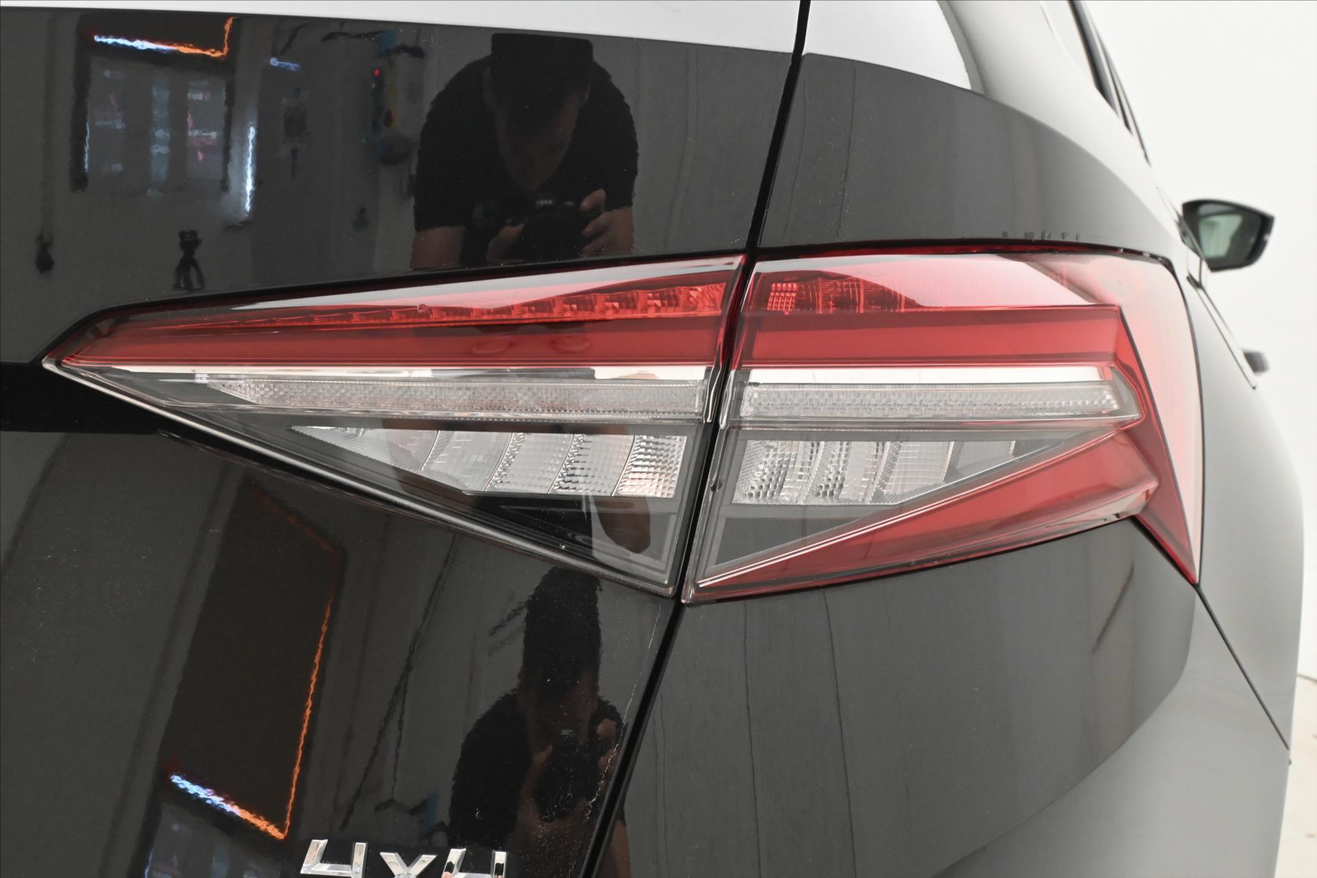 Hlavní fotografie vozu Škoda Kodiaq 2,0 TDI 147 kW DSG 4x4 CLEVER Záruka až 5 let (33)