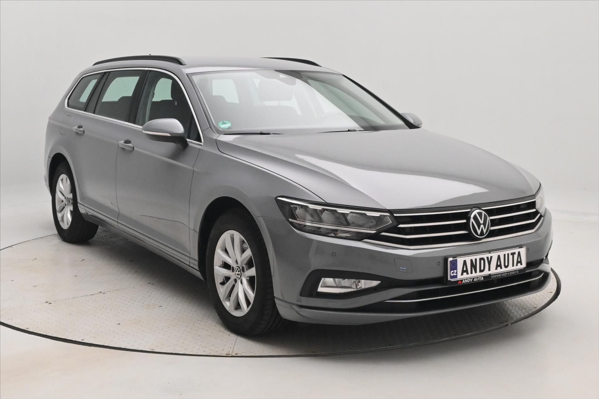 Hlavní fotografie vozu Volkswagen Passat 2,0 TDI 110kW DSG Business Záruka ža 5 let (3)