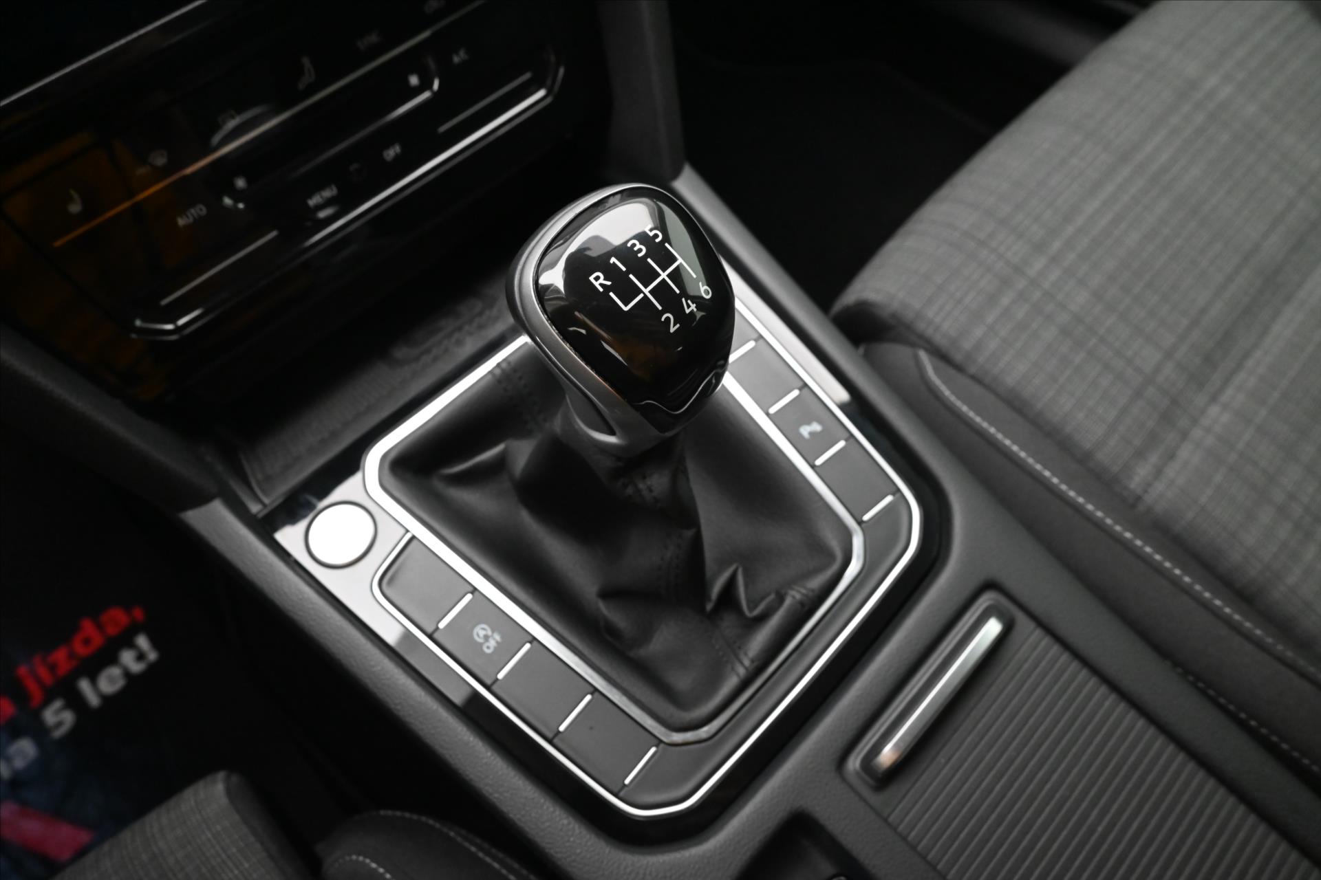 Main photo of the car Volkswagen Passat 2.0 TDI 110 kW Business Warranty up to 5 years (23)