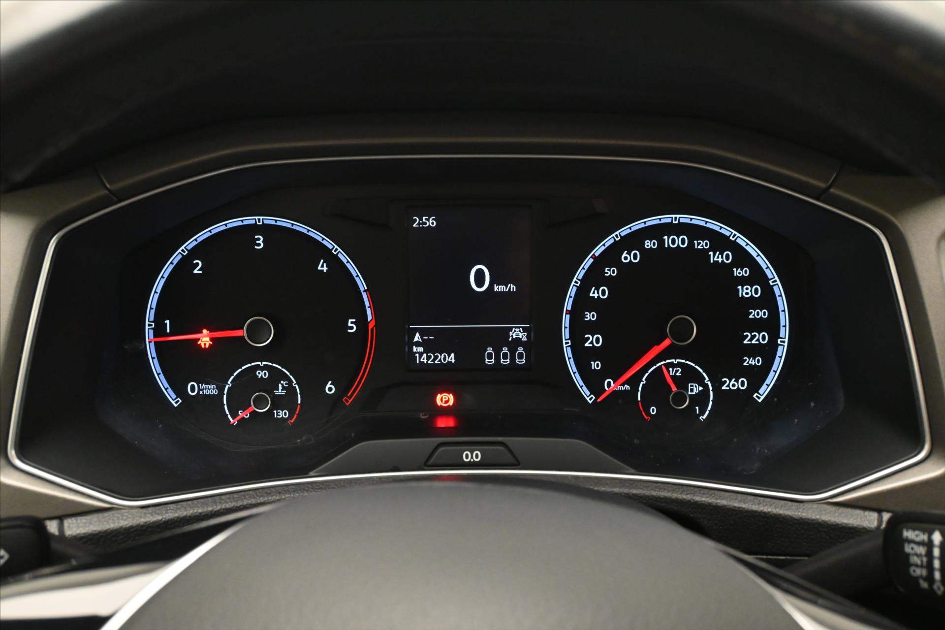 Hlavní fotografie vozu Volkswagen T-Roc 2,0 TDI 110kW Clever Navi Záruka až 5 let (16)