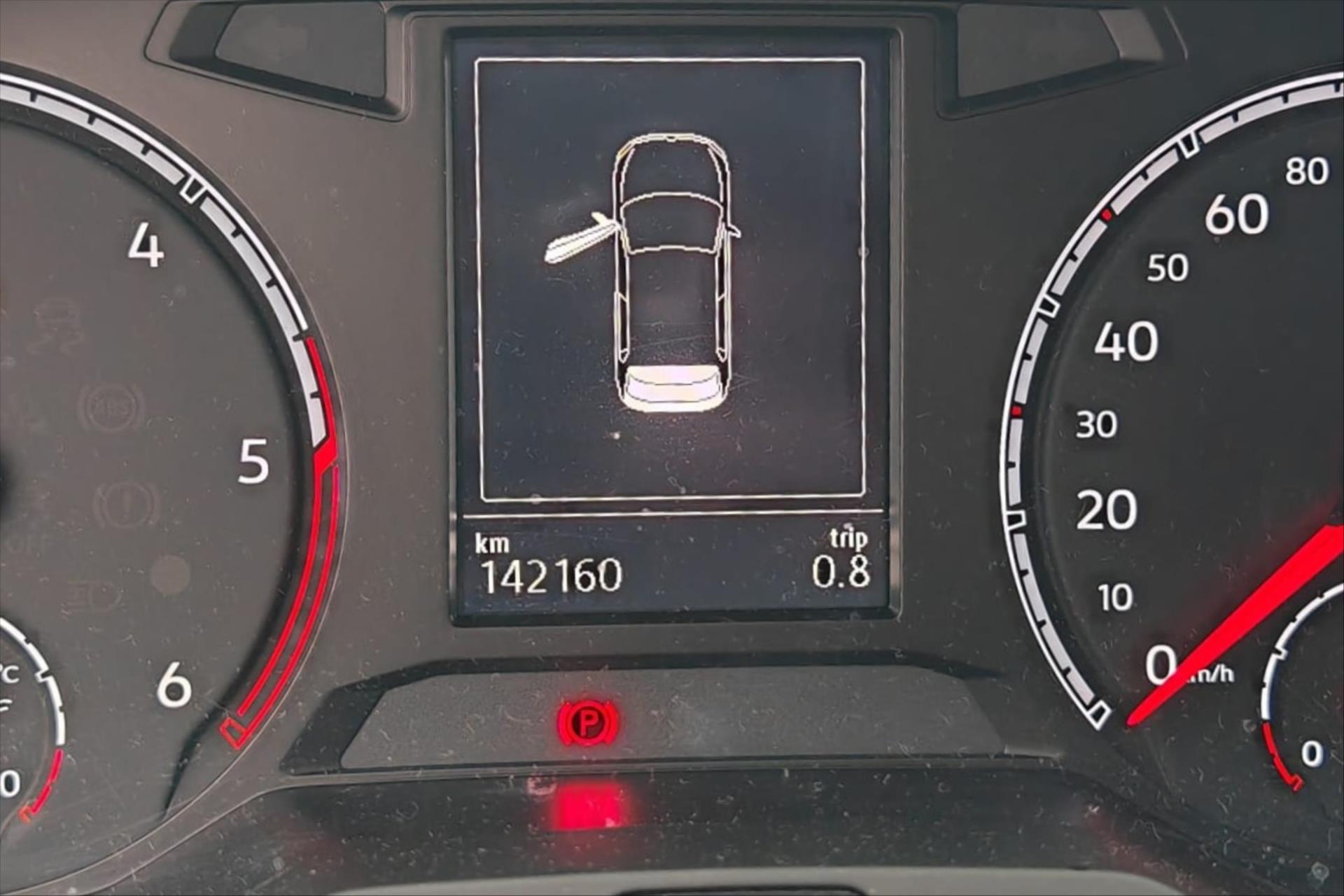 Hlavní fotografie vozu Volkswagen T-Roc 2,0 TDI 110kW Clever VŮZ PŘIPRAVUJEME K PRODEJI (3)