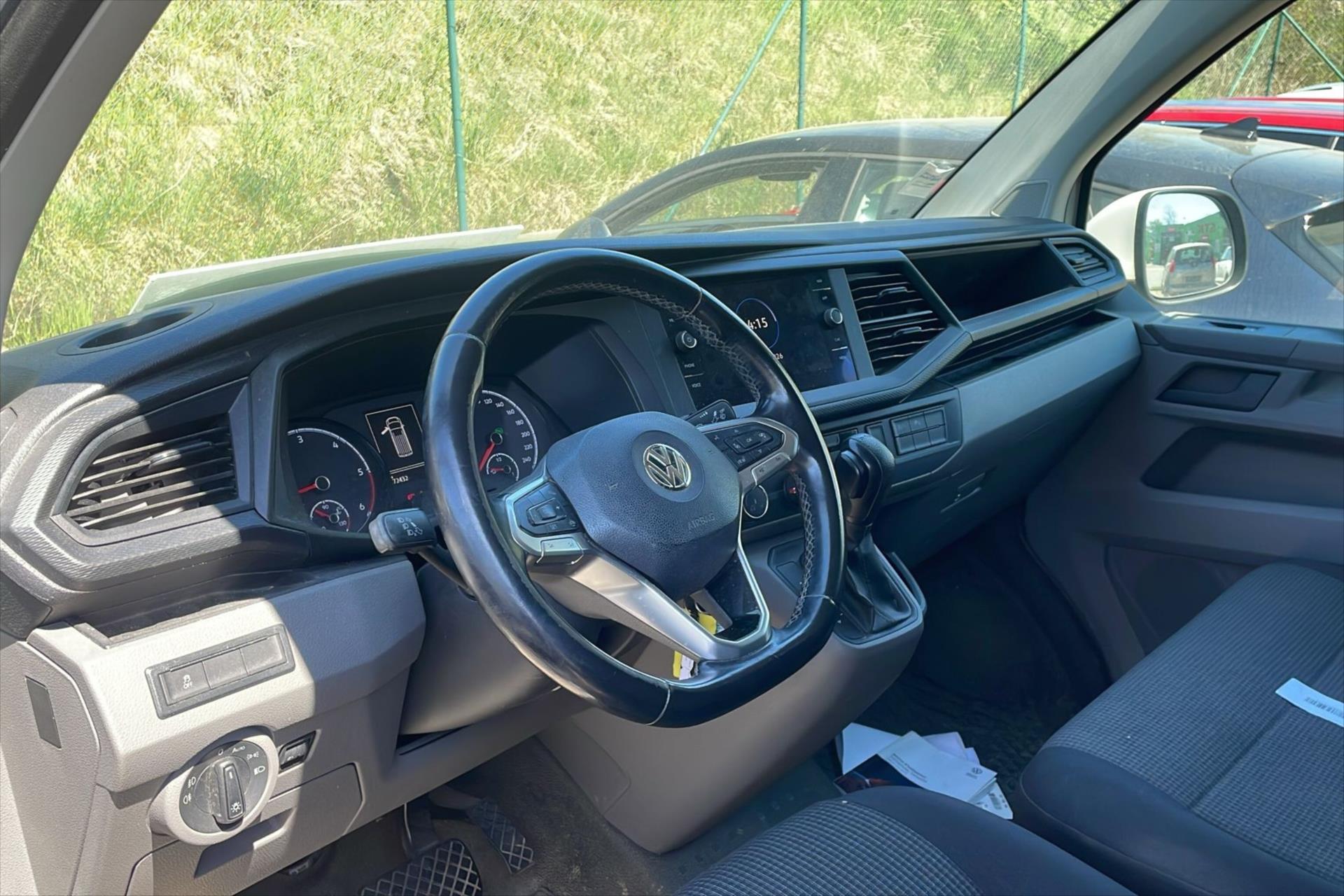 Hlavní fotografie vozu Volkswagen Transporter 2,0 TDI 110kW DSG VŮZ PŘIPRAVUJEME K PRODEJI (3)