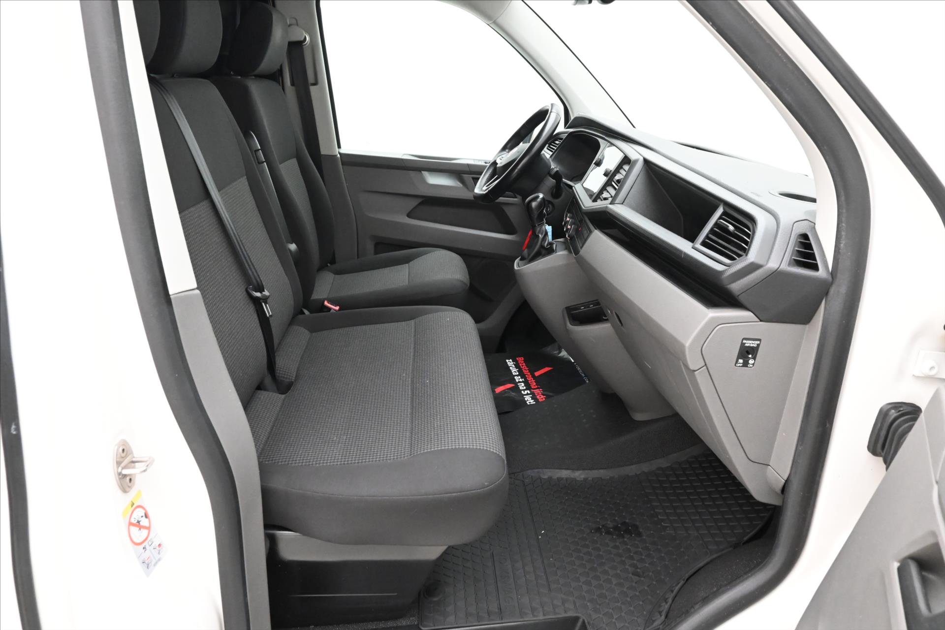 Hlavní fotografie vozu Volkswagen Transporter 2,0 TDI 110kW DSG Záruka až 5 let (14)