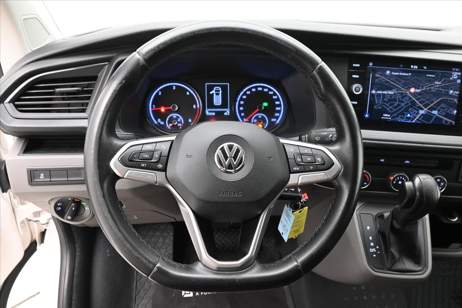 Hlavní fotografie vozu Volkswagen Transporter 2,0 TDI 110kW DSG Záruka až 5 let (18)