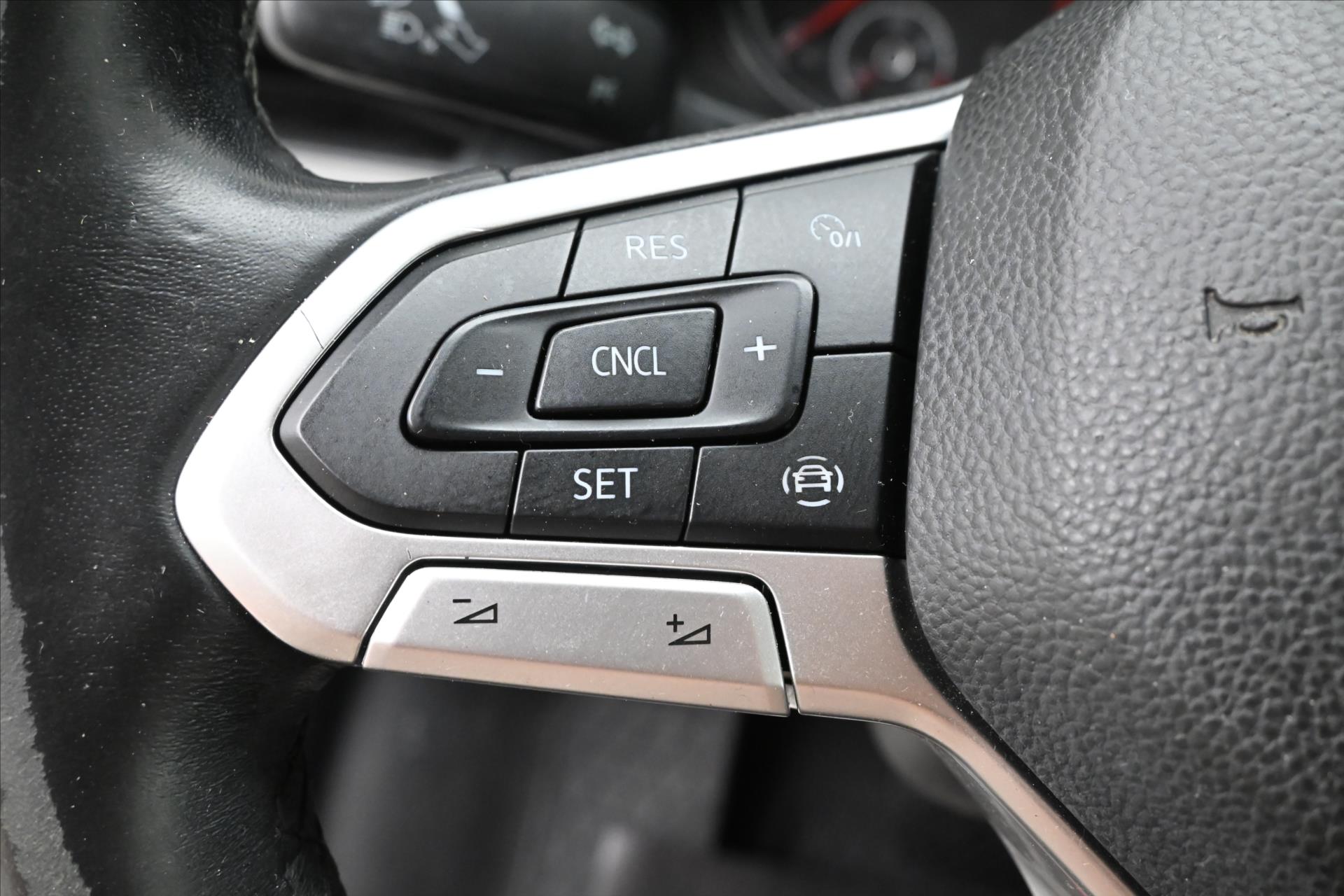 Hlavní fotografie vozu Volkswagen Transporter 2,0 TDI 110kW DSG Záruka až 5 let (23)