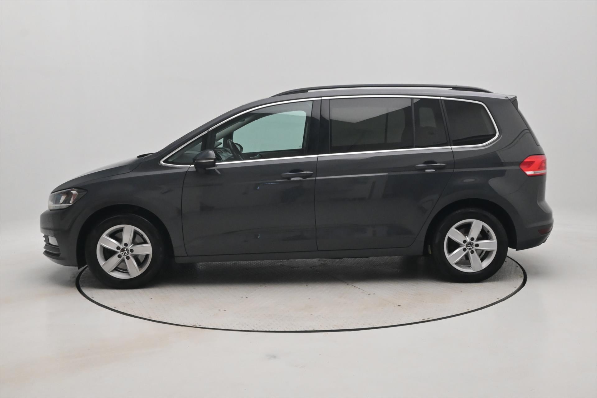 Hlavní fotografie vozu Volkswagen Touran 2,0 TDI 110kW DSG 7míst Záruka až 5 let (8)