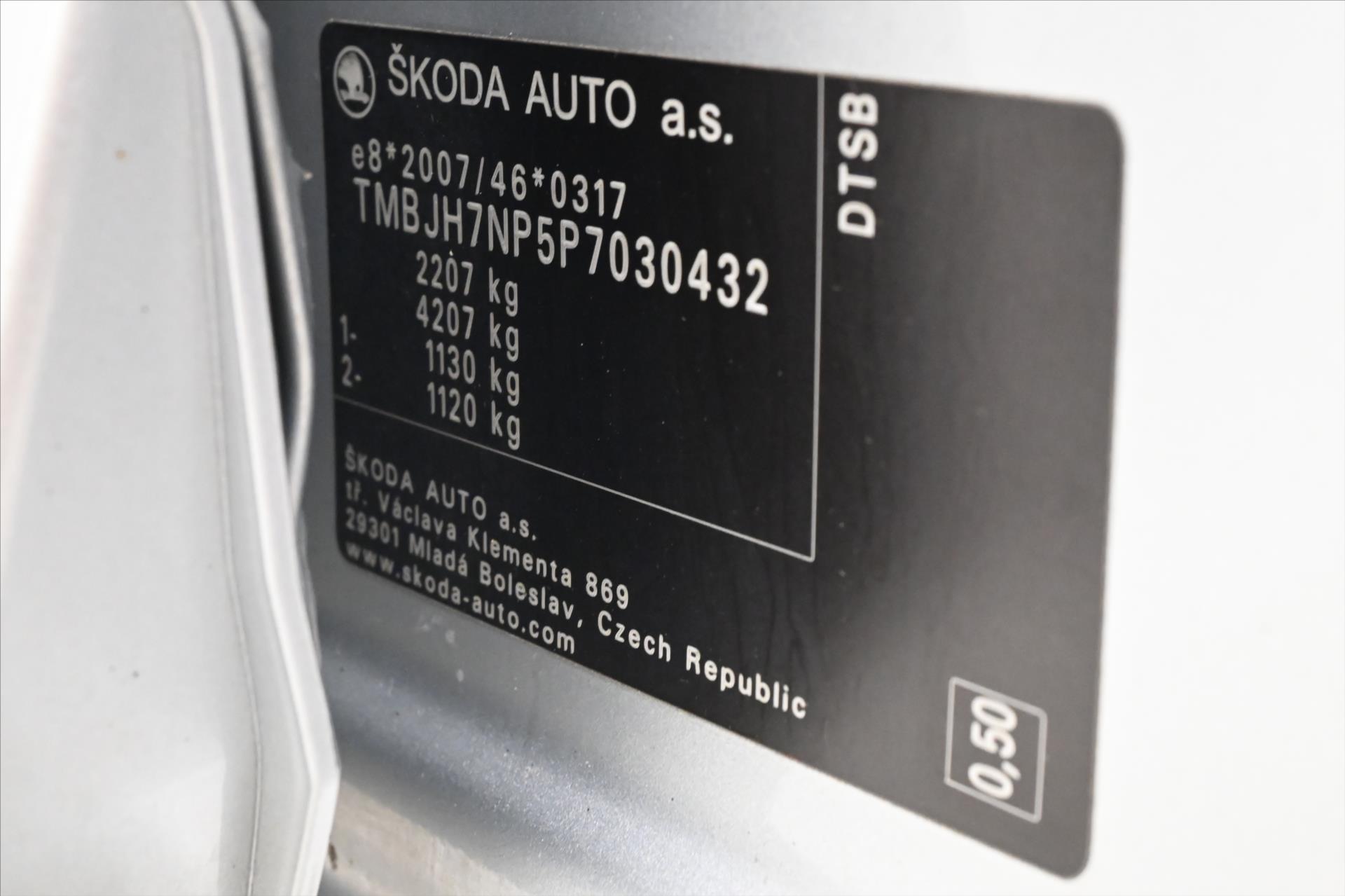 Hlavní fotografie vozu Škoda Superb 2,0 TDI 110 kW DSG Style Záruka až 5 let (12)