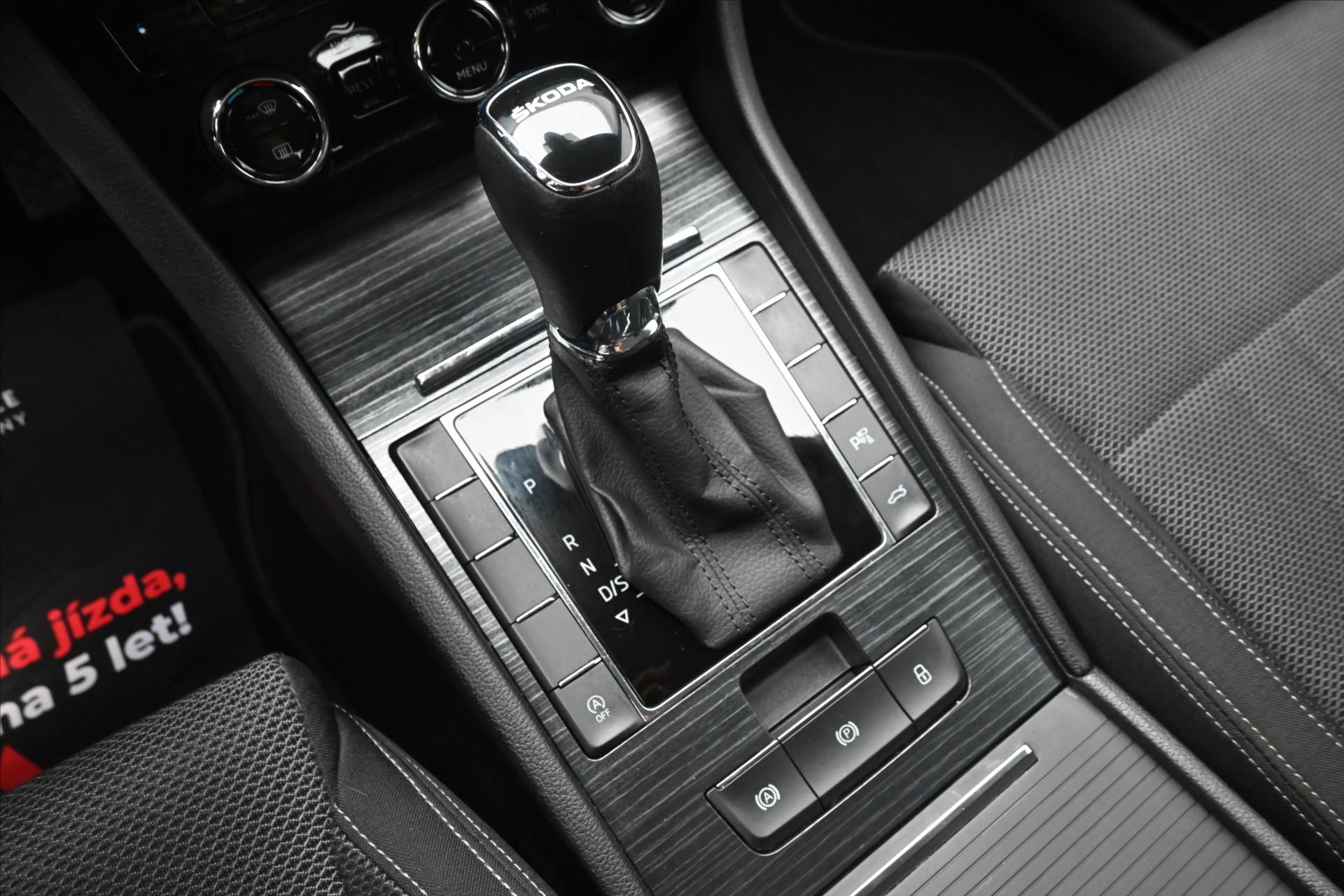 Hlavní fotografie vozu Škoda Superb 2,0 TDI 110 kW DSG Style Záruka až 5 let (23)