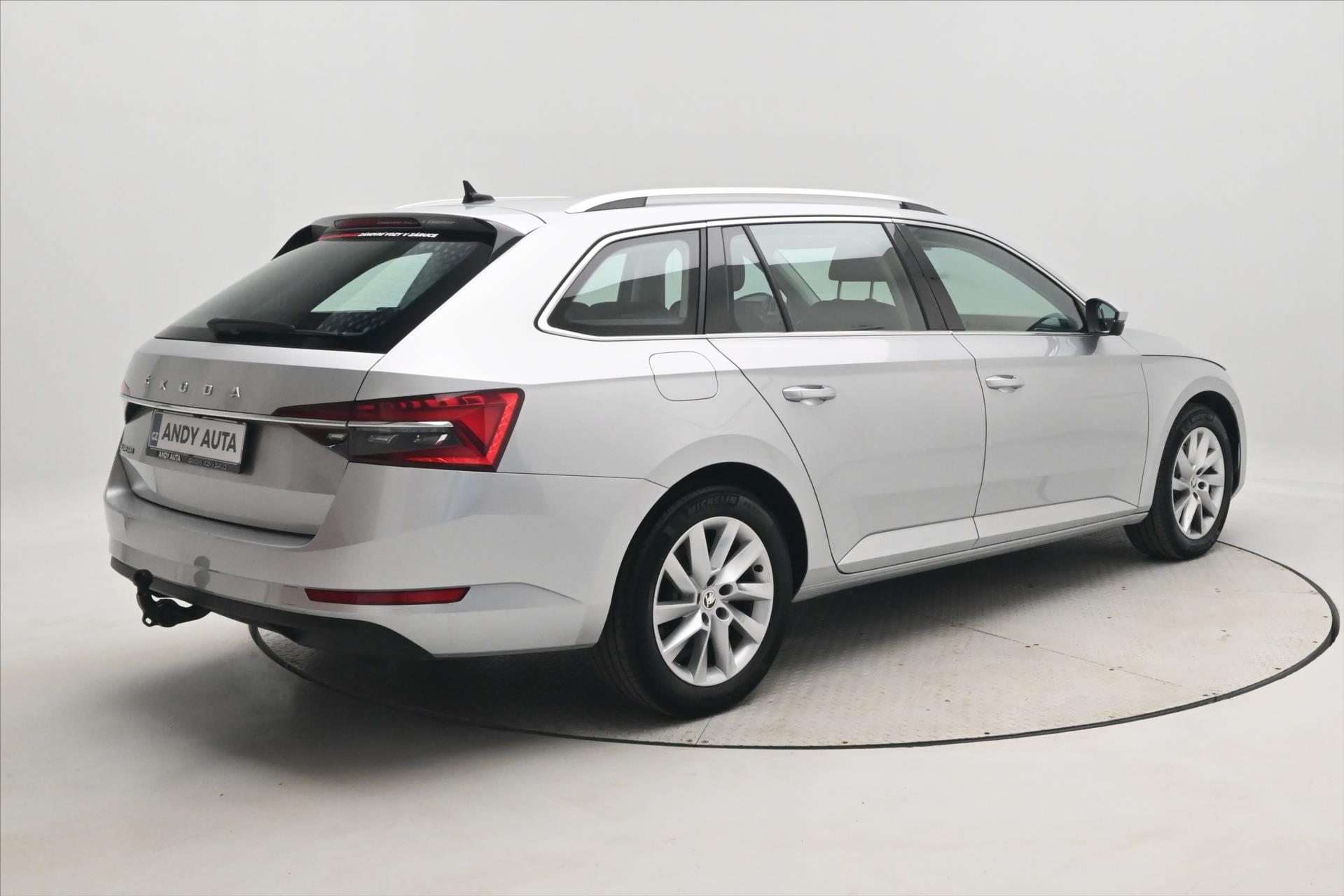 Hlavní fotografie vozu Škoda Superb 2,0 TDI 110 kW DSG Style Záruka až 5 let (5)