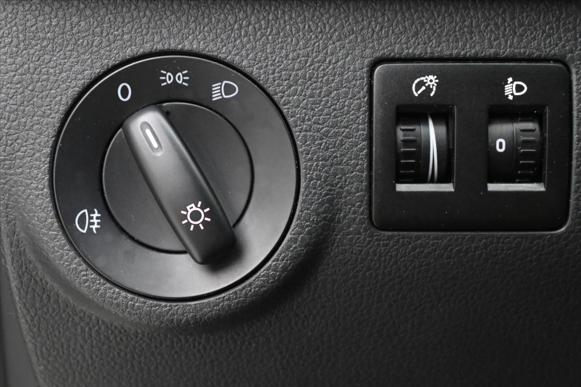 Main photo of the car Volkswagen Caddy 2.0 TDI 75 kW MAXI KLIMA Warranty up to 5 years (24)