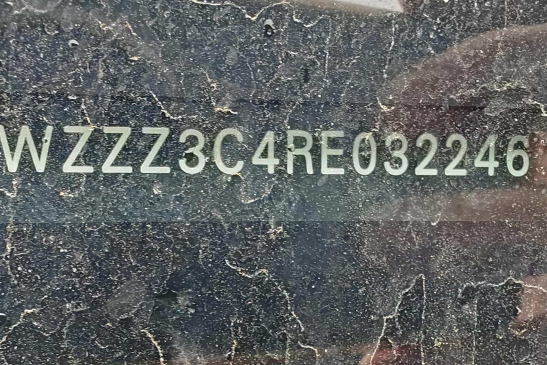 Hlavní fotografie vozu Volkswagen Passat 2,0 TDI 110kW DSG Business VŮZ PŘIPRAVUJEME K PRODEJI (2)