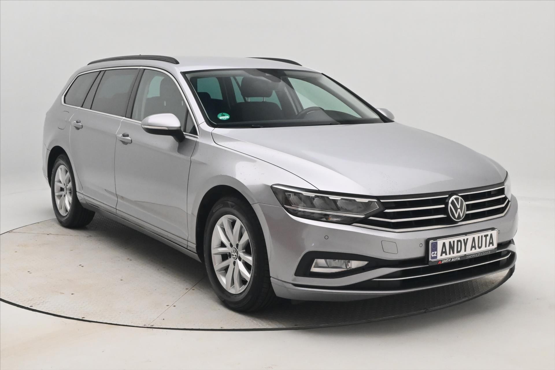 Hlavní fotografie vozu Volkswagen Passat 2,0 TDI 110 KW DSG Business Záruka až 5 let (3)