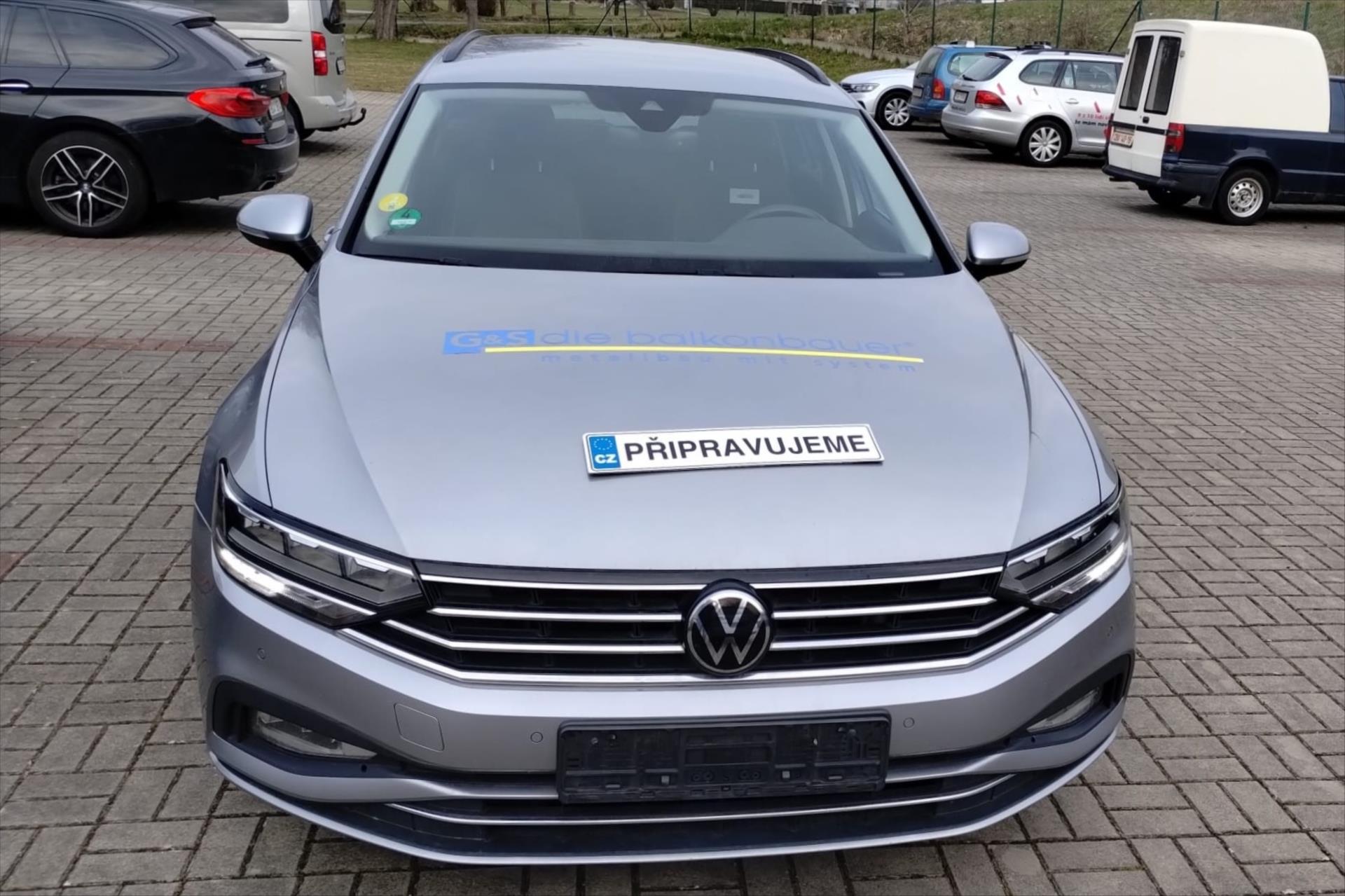Volkswagen Passat 2,0 TDI 110KW DSG BUSINESS VŮZ PŘIPRAVUJEME K PRODEJI
