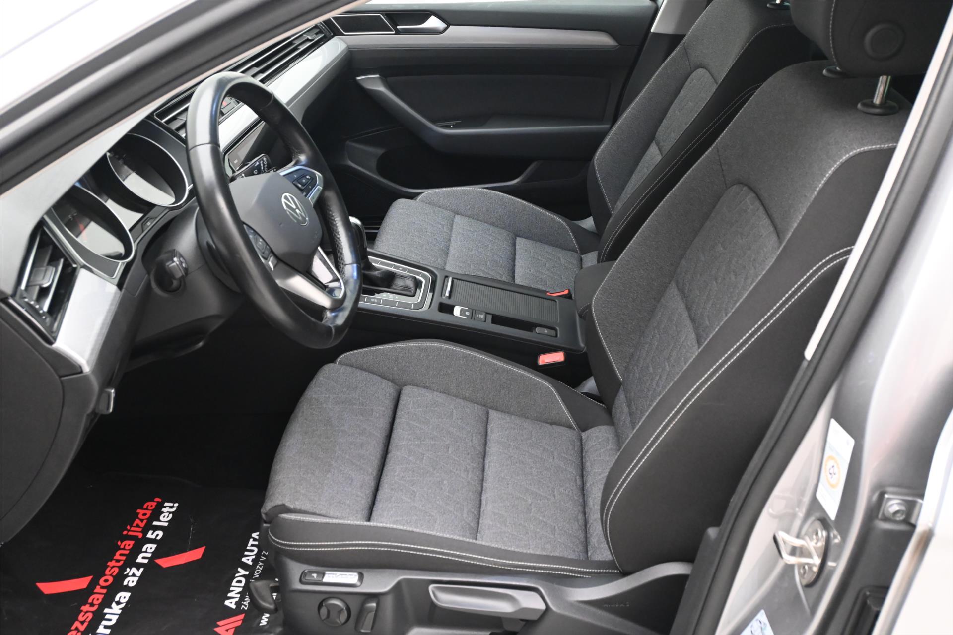 Main photo of the car Volkswagen Passat 2.0 TDI 110KW DSG BUSINESS Warranty up to 5 years (13)