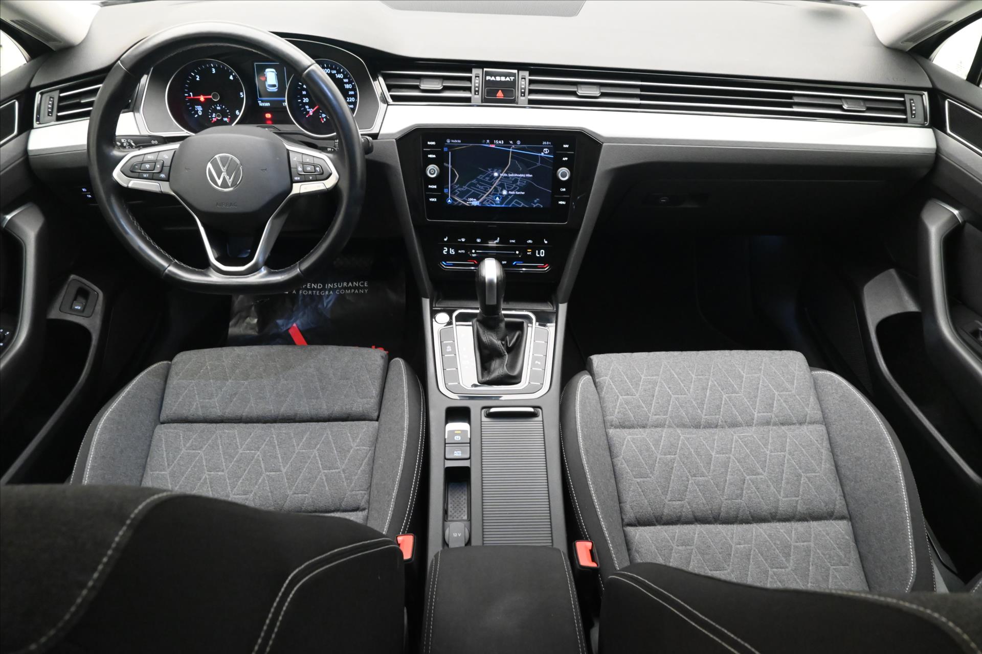 Main photo of the car Volkswagen Passat 2.0 TDI 110KW DSG BUSINESS Warranty up to 5 years (15)