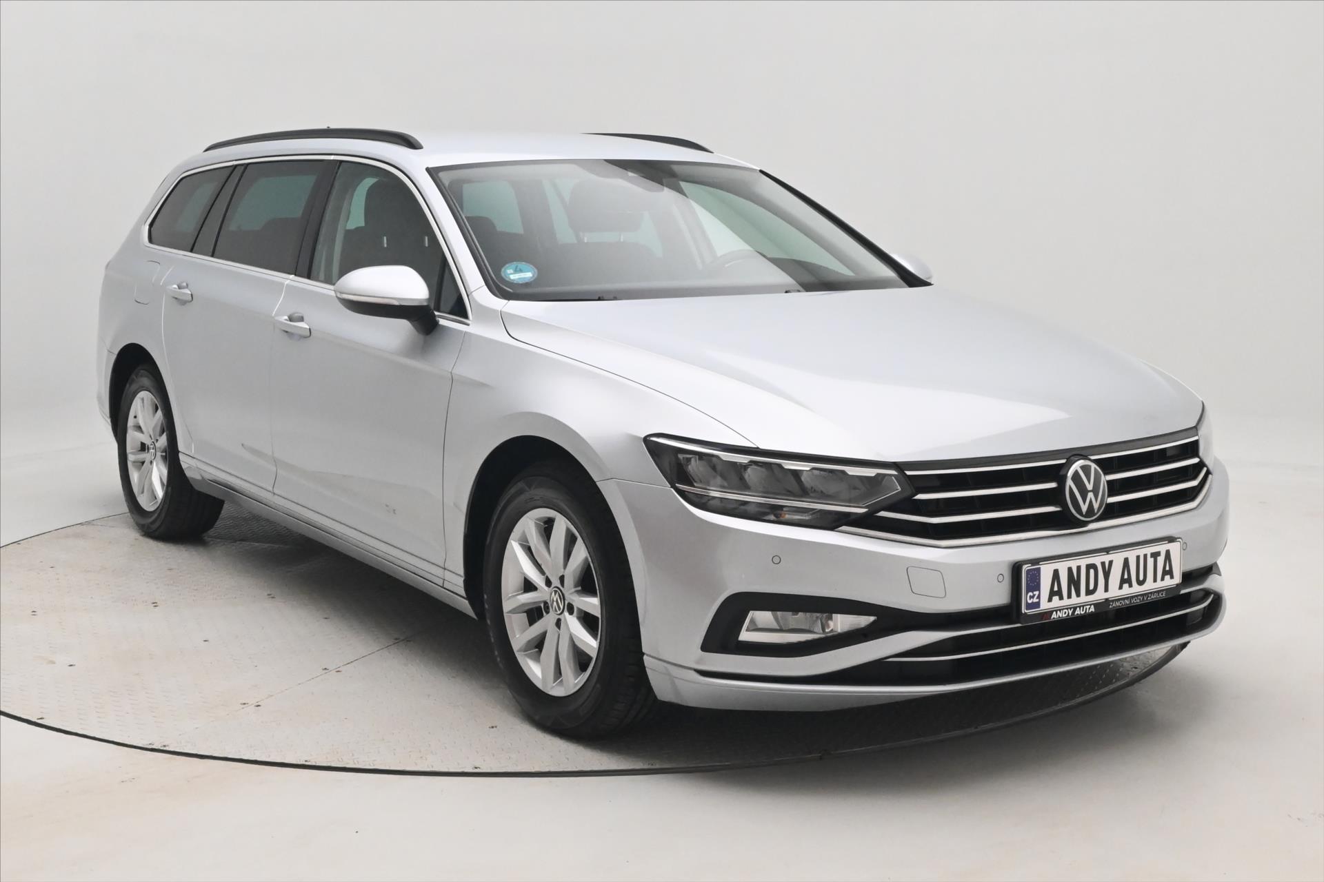 Hlavní fotografie vozu Volkswagen Passat 2,0 TDI 110 kW DSG Business Záruka až 5 let (3)