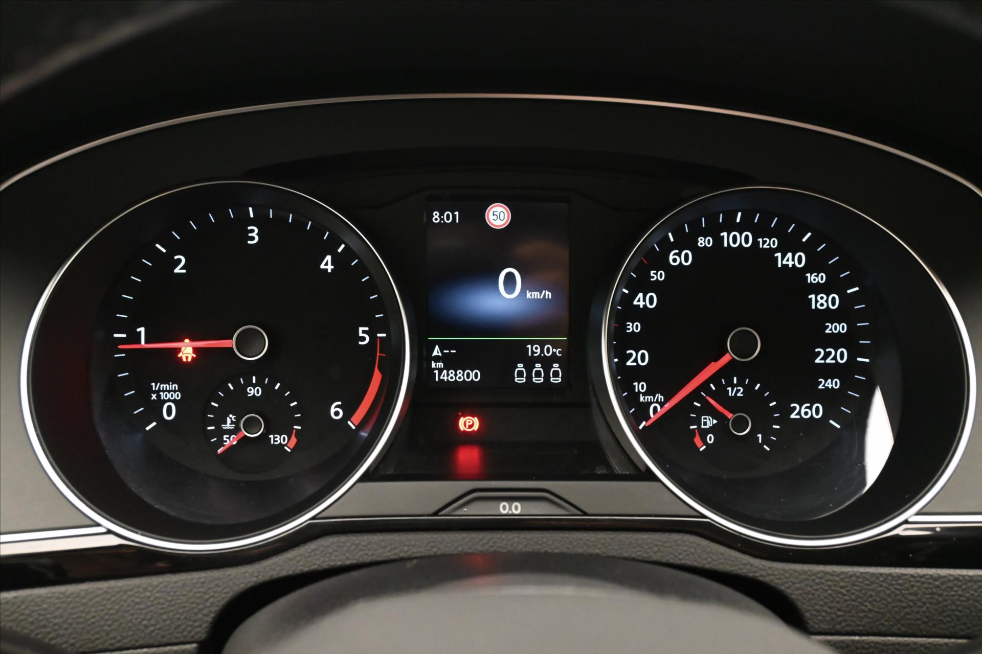 Hlavní fotografie vozu Volkswagen Passat 2,0 TDI 110KW Business Záruka až 5 let (16)