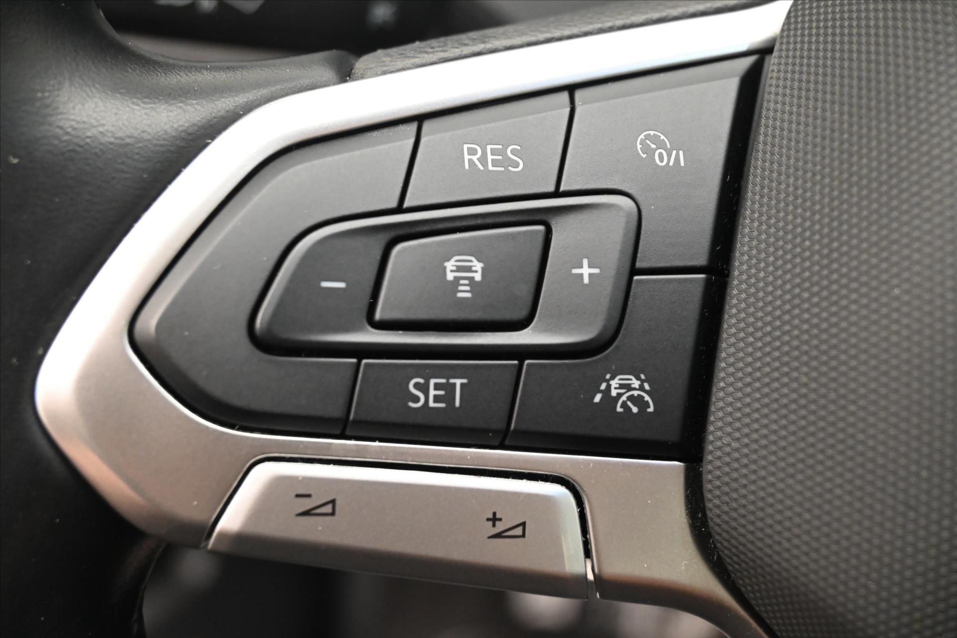 Hlavní fotografie vozu Volkswagen Passat 2,0 TDI 110KW Business Záruka až 5 let (24)