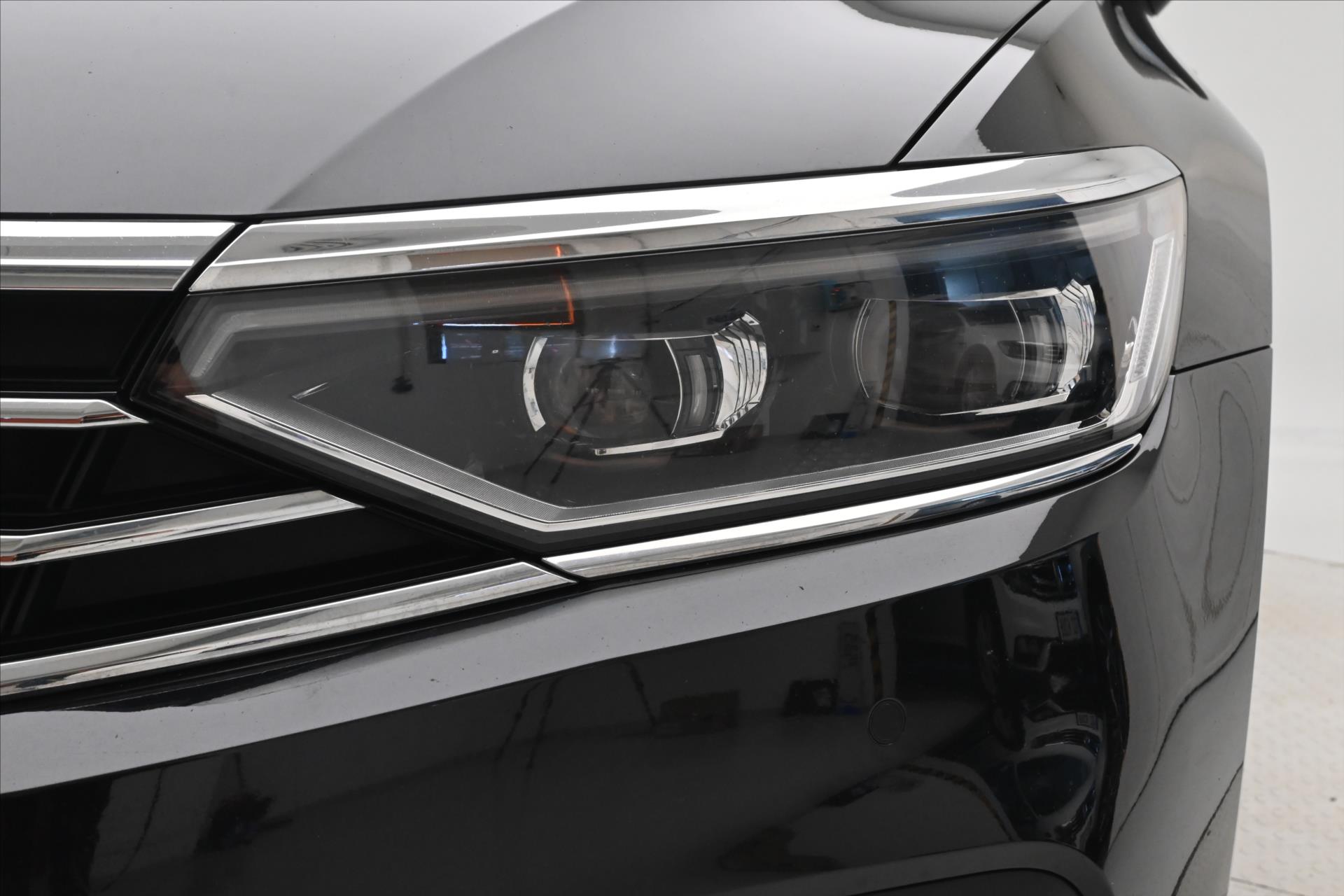 Hlavní fotografie vozu Volkswagen Passat 2,0 TDI 110KW Business Záruka až 5 let (30)