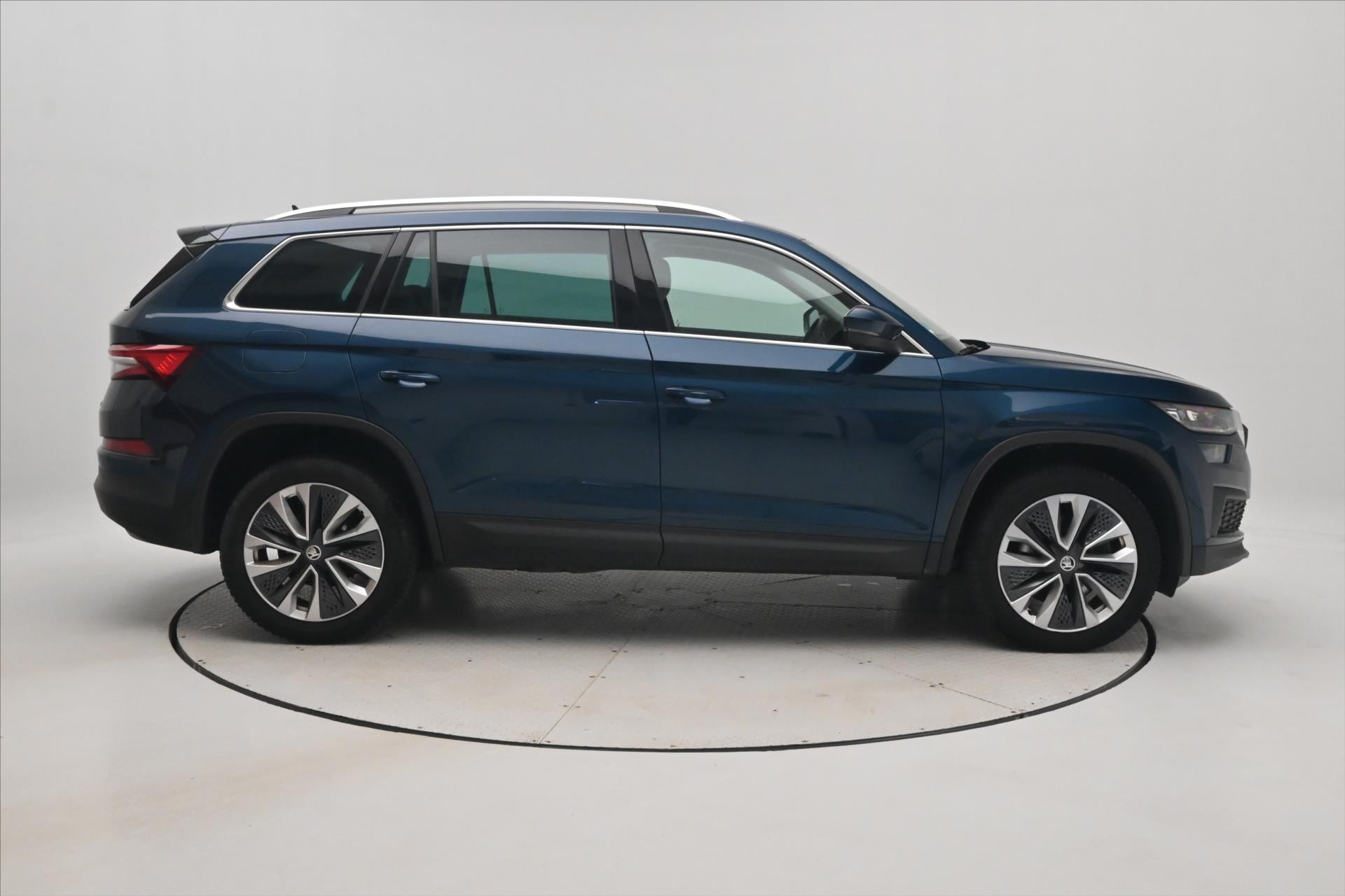 Hlavní fotografie vozu Škoda Kodiaq 2,0 TDI 147 kW DSG 4x4 Style Záruka až 5 let (5)
