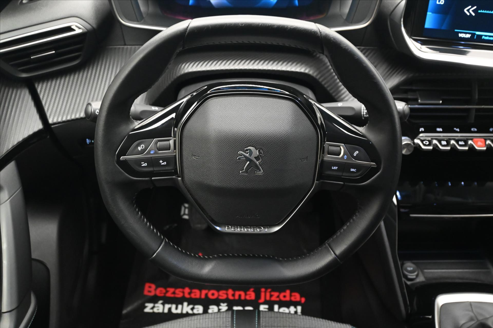 Main photo of the car Peugeot 2008 1,5 BlueHDi 81 kW Allure Záruka až 5 let (19)