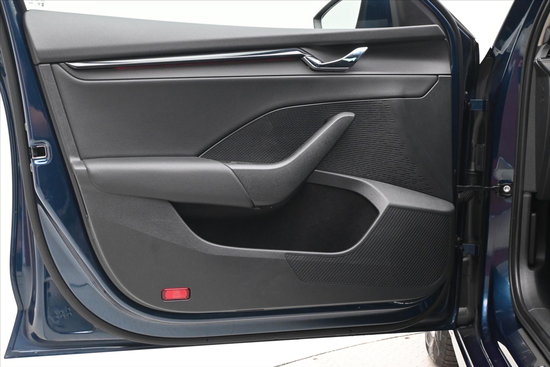 Hlavní fotografie vozu Škoda Octavia 2,0 TDI 110 kW DSG Clever Záruka až 5 let (24)